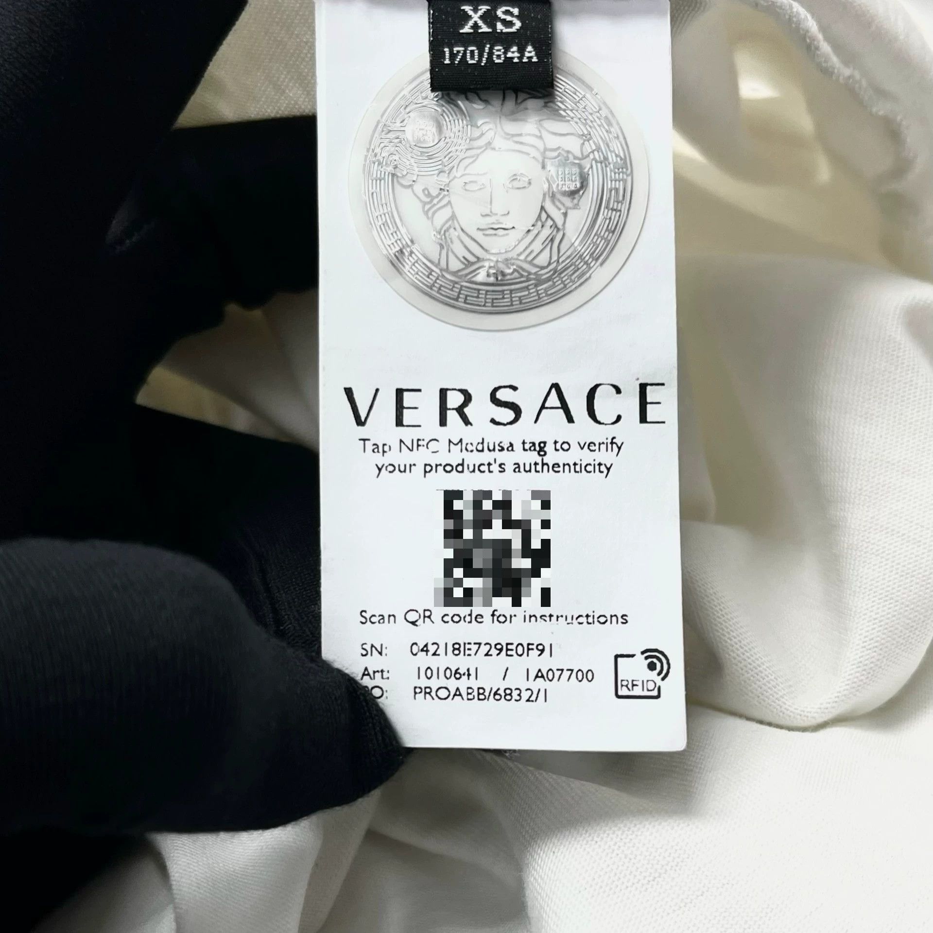 Versace Versace Baroque Embroidered Logo Short Sleeve Size US M / EU 48-50 / 2 - 4 Thumbnail