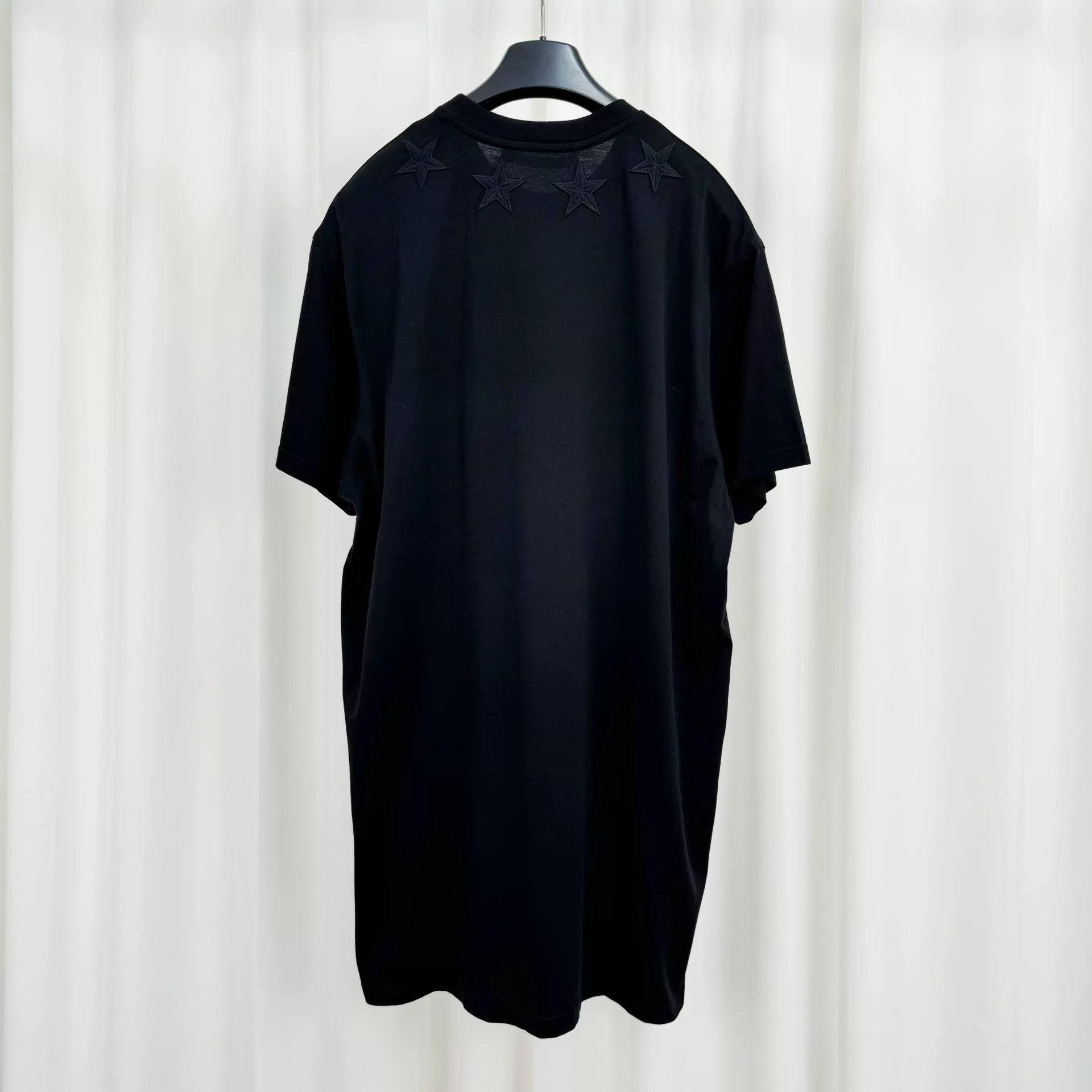 Givenchy Givenchy Black Five-Star Embroidered T-Shirt Size US S / EU 44-46 / 1 - 2 Thumbnail