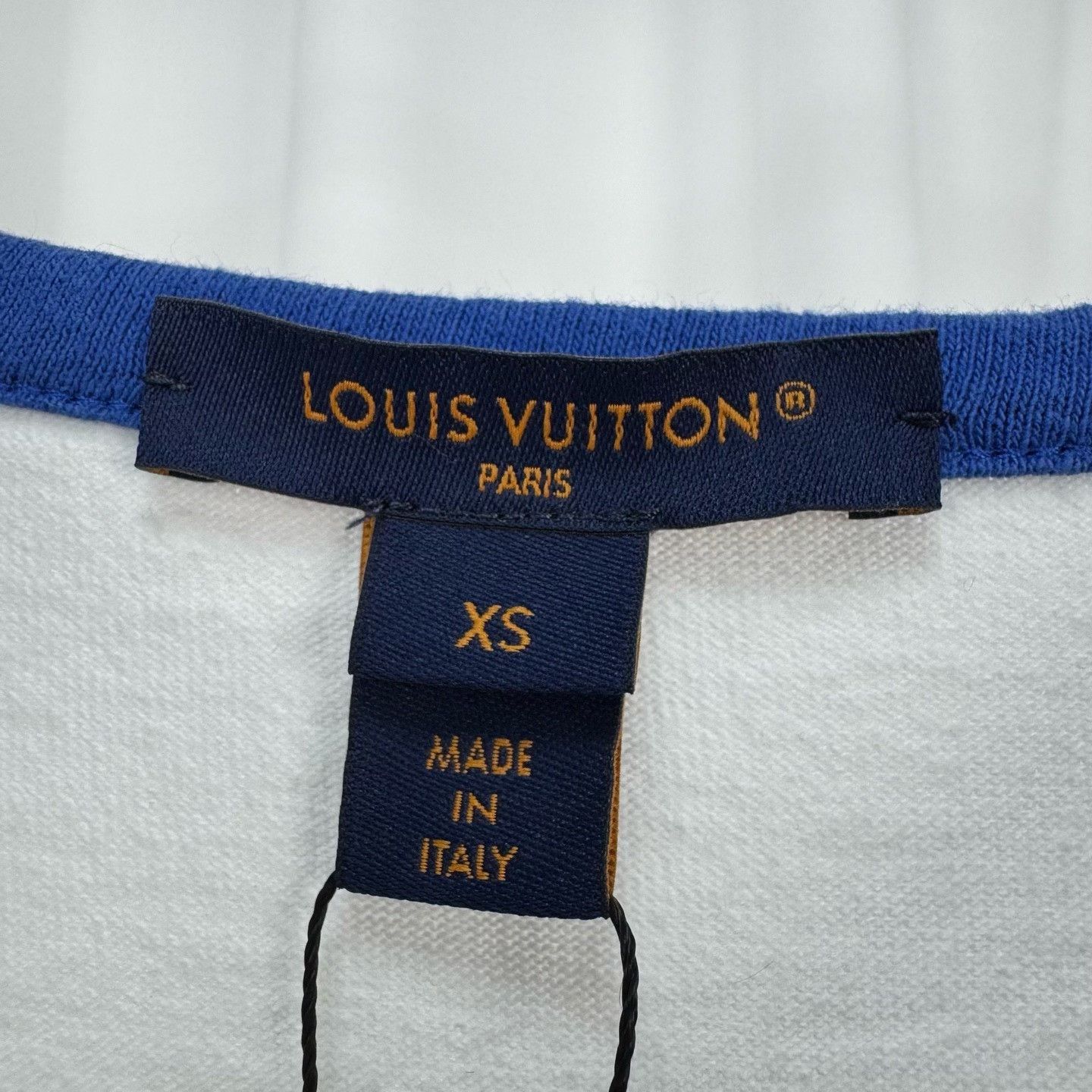 Louis Vuitton Louis Vuitton Flocked Letter Short Sleeve Size XS / US 0-2 / IT 36-38 - 5 Thumbnail