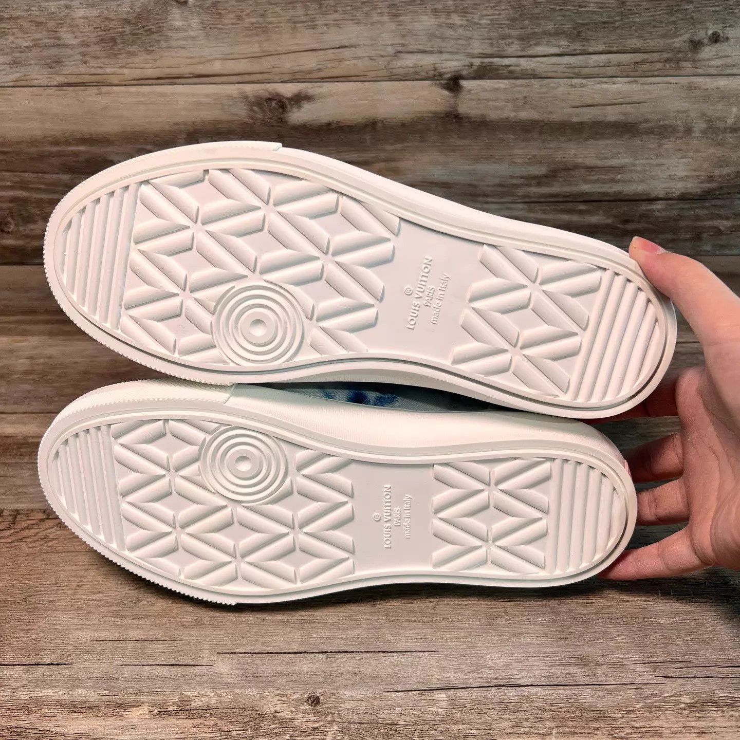 Louis Vuitton Multi Tie-Dye Low-Top Sneakers Size US 7.5 / EU 40-41 - 6 Thumbnail