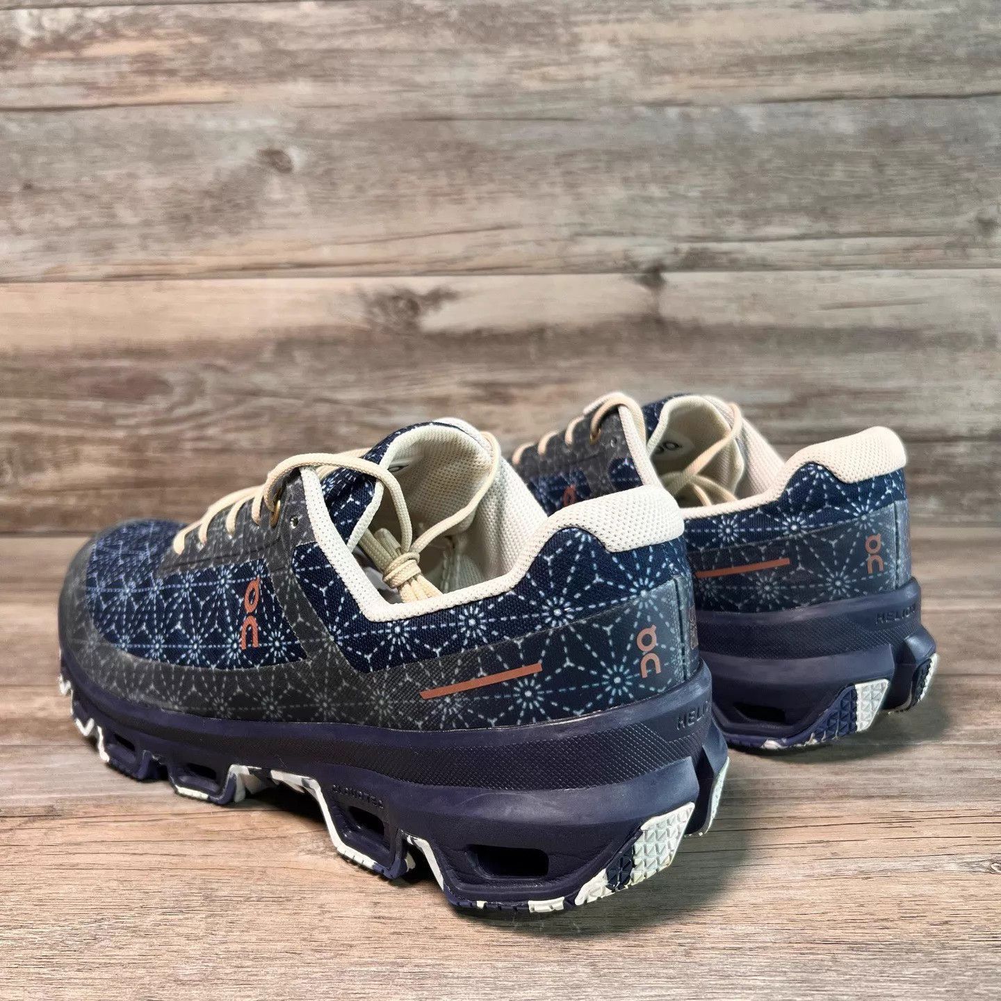 Loewe Blue Patterned Low-Top Sneakers Size 8 Size US 8 / EU 41 - 4 Thumbnail