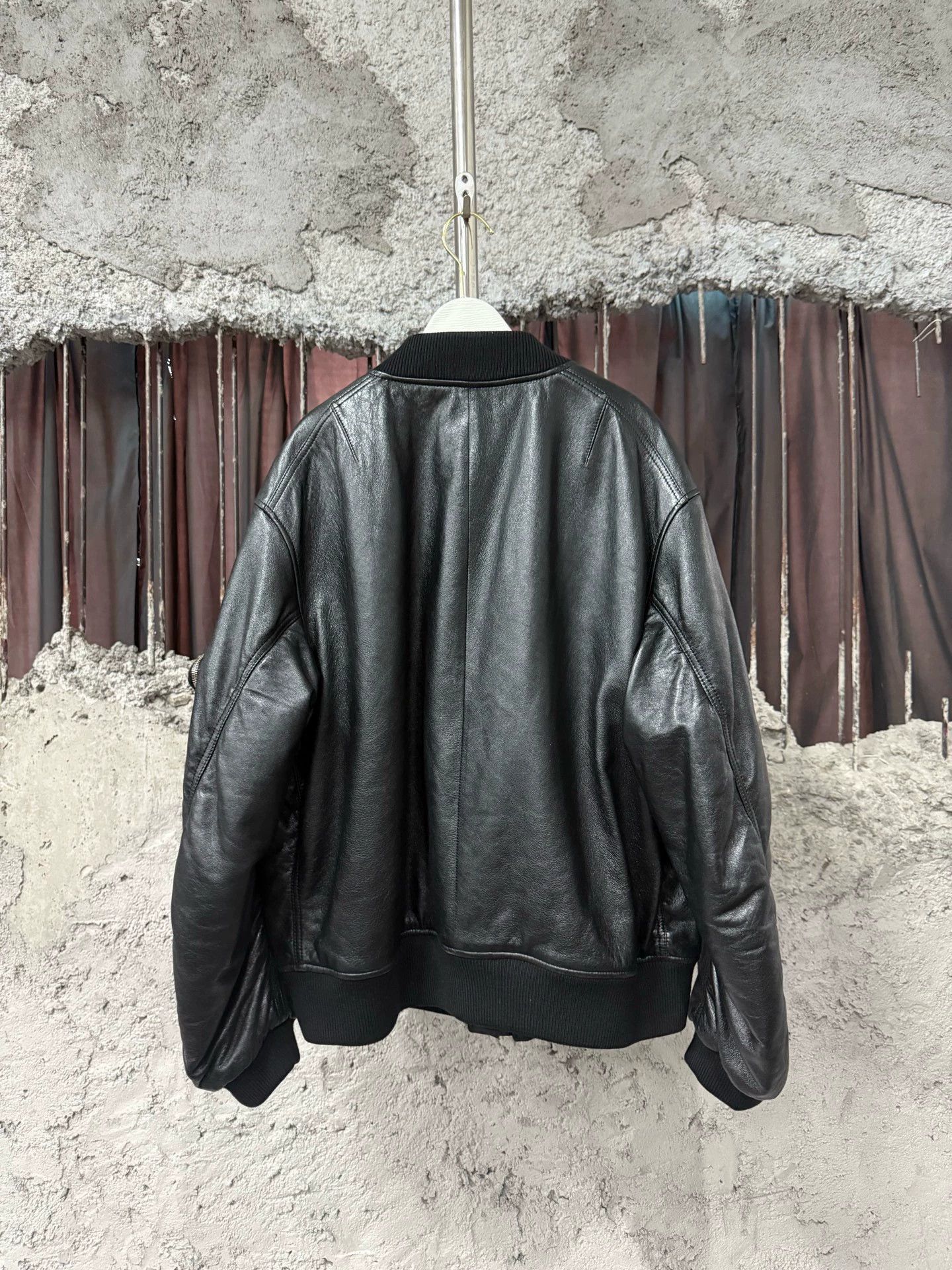 Prada Black Leather Bomber Jacket Size US L / EU 52-54 / 3 - 5 Thumbnail