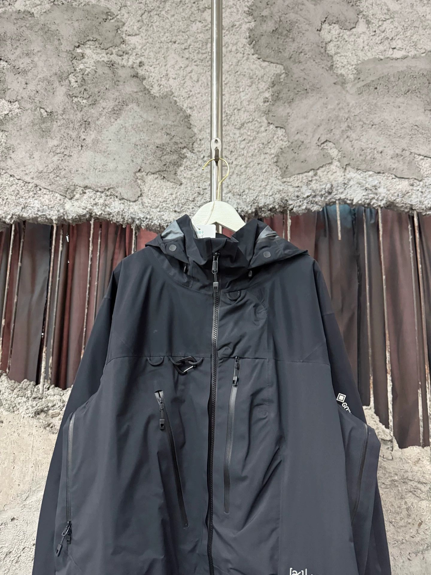 Burton Black Hooded Rain Jacket with Zip Pockets Size US L / EU 52-54 / 3 - 3 Thumbnail