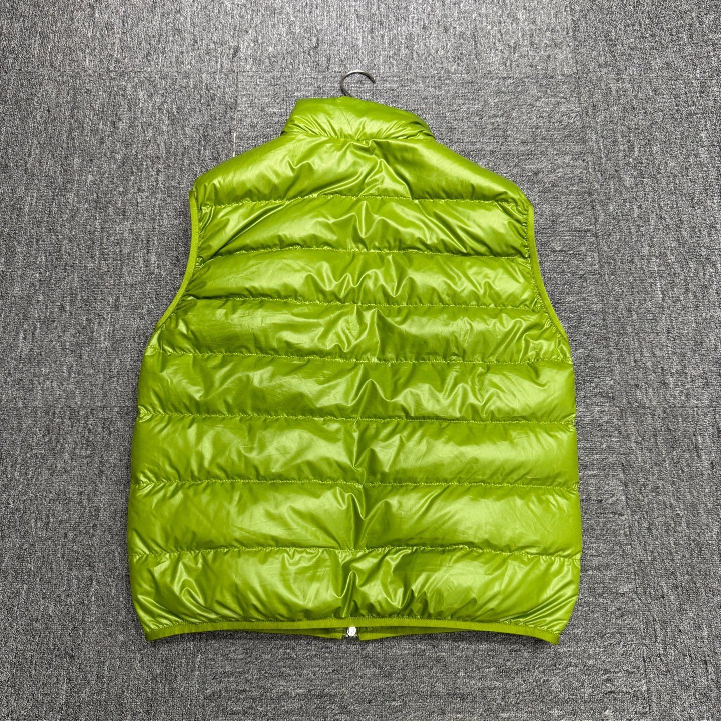 Moncler Green Puffer Vest - Size M Size US M / EU 48-50 / 2 - 7 Thumbnail