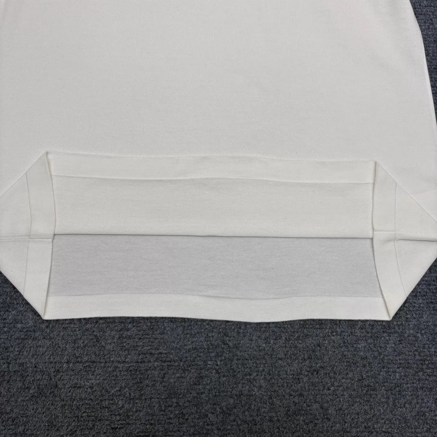Louis Vuitton White Short-Sleeve Embroidered T-Shirt Size US S / EU 44-46 / 1 - 6 Thumbnail