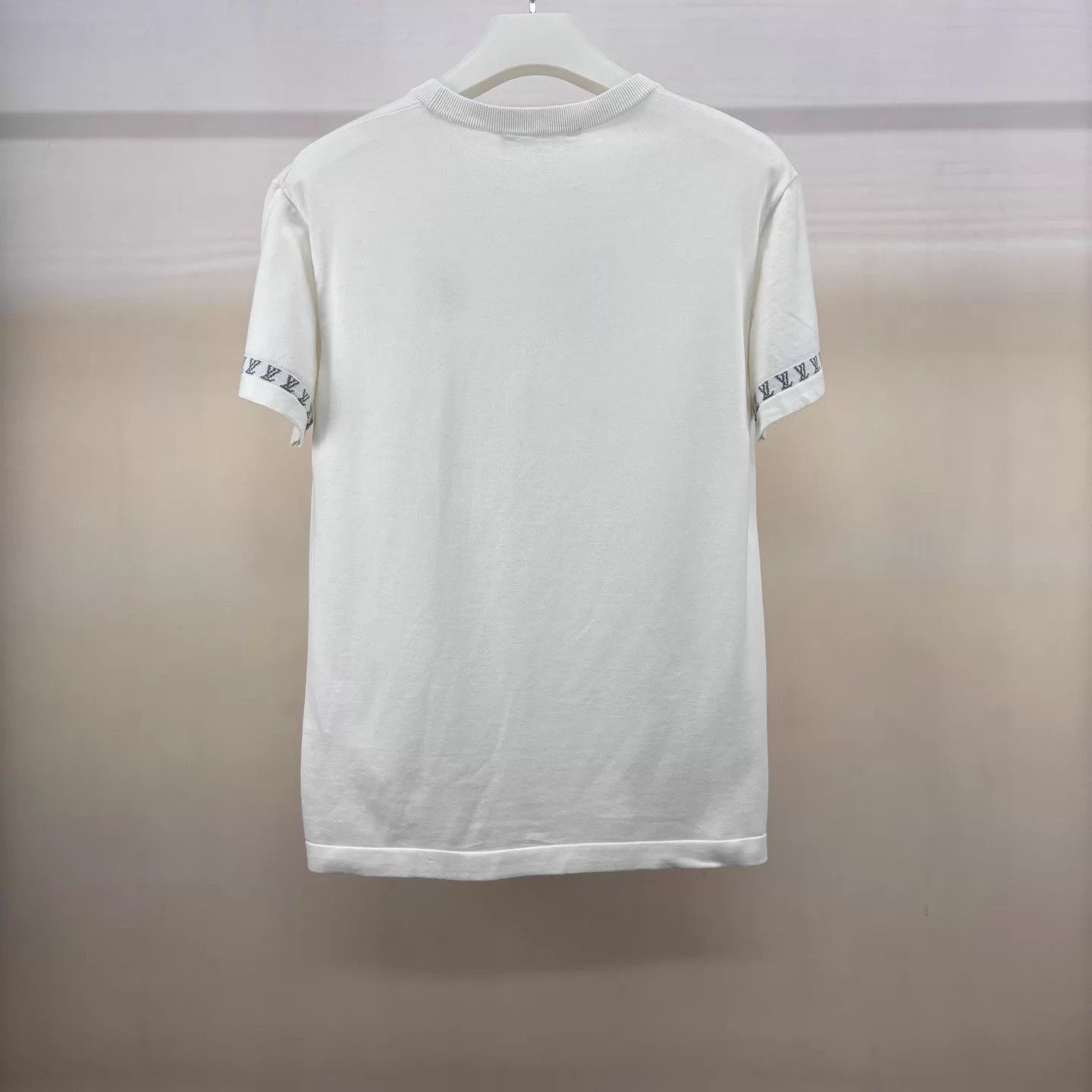 Louis Vuitton White Short-Sleeve Embroidered T-Shirt Size US S / EU 44-46 / 1 - 2 Thumbnail