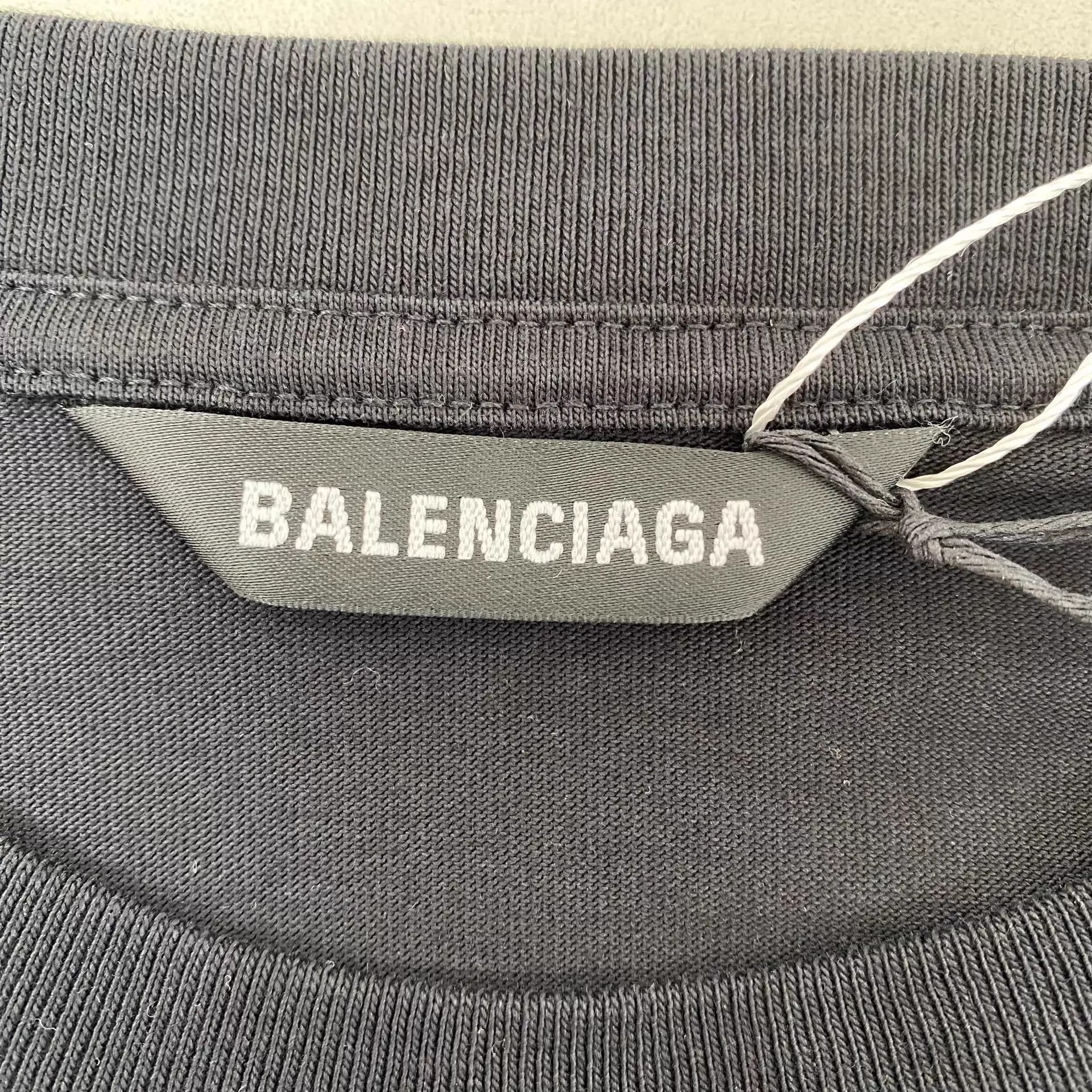Balenciaga Black Short-Sleeve Oversized Shirt Size US L / EU 52-54 / 3 - 7 Thumbnail