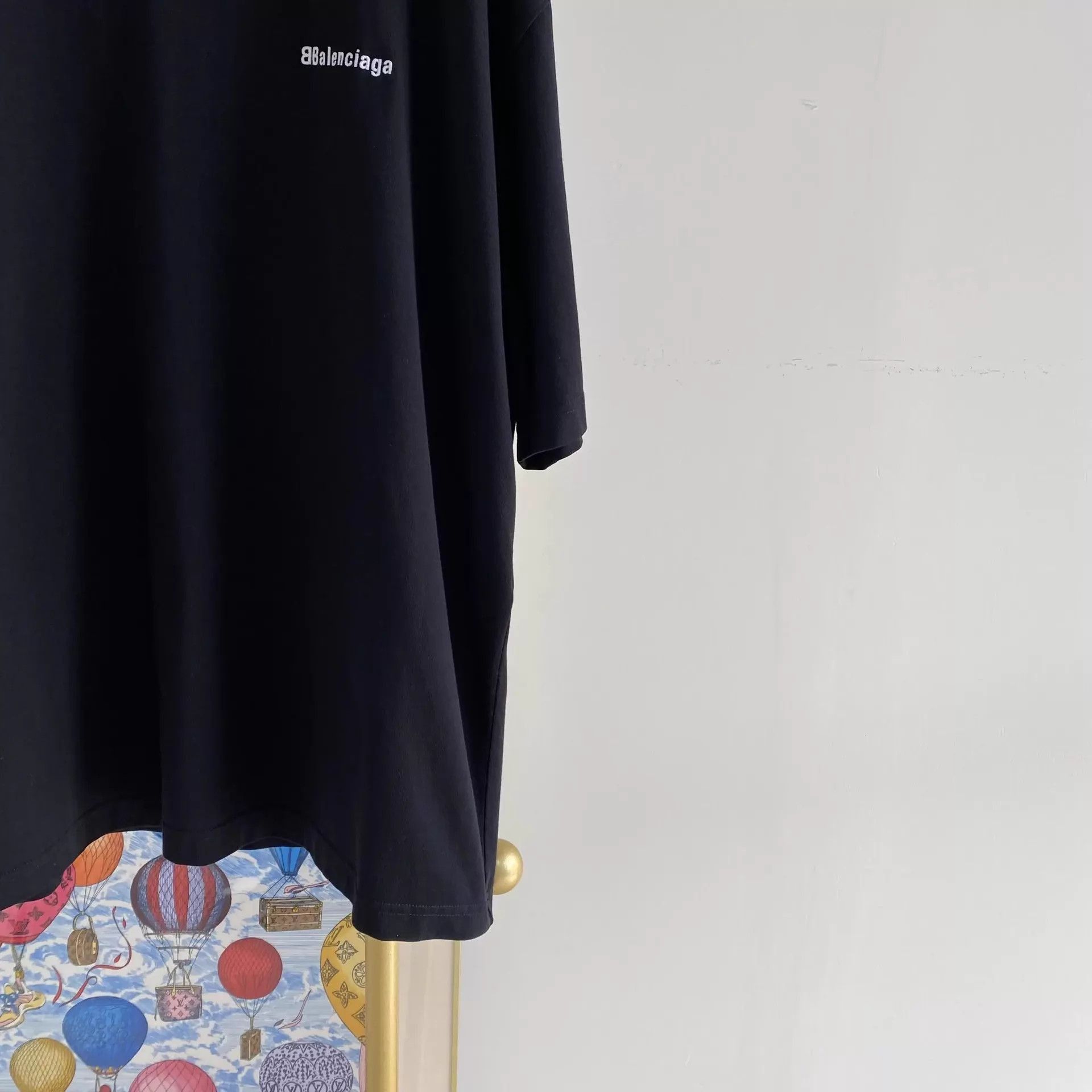 Balenciaga Black Short-Sleeve Oversized Shirt Size US L / EU 52-54 / 3 - 4 Thumbnail