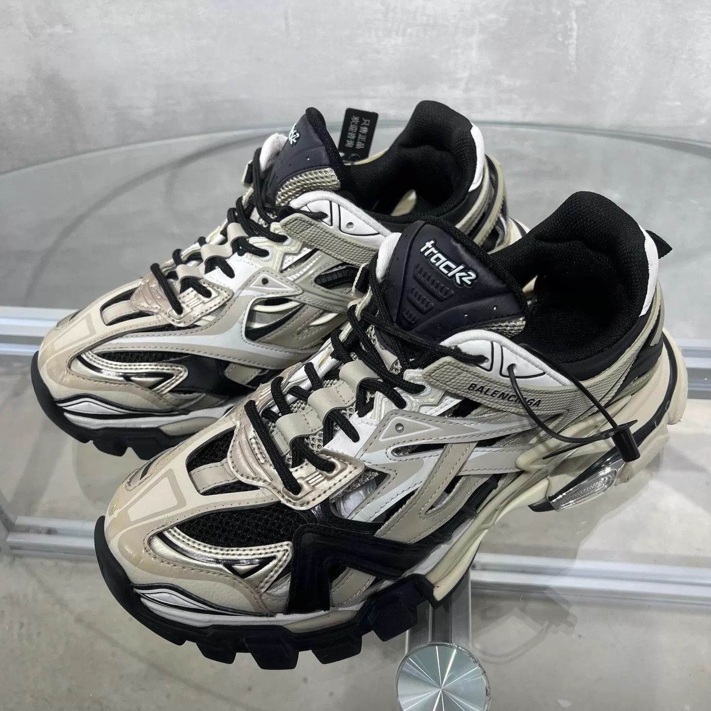 Balenciaga Beige Chunky Track Sneakers Size 10 Size US 10 / EU 43 - 2 Thumbnail