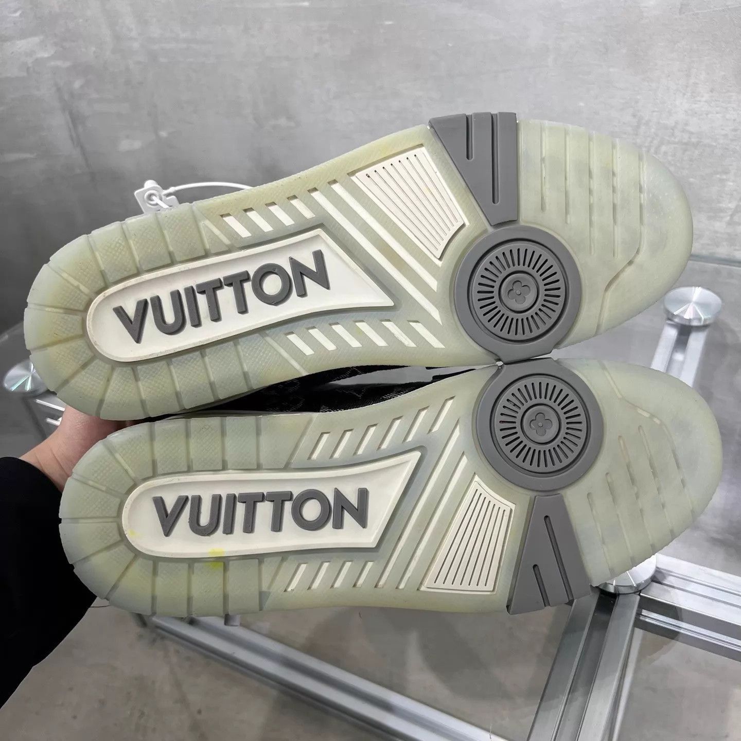 Louis Vuitton Multi High-Top Sneakers Size US 8 / EU 41 - 7 Thumbnail