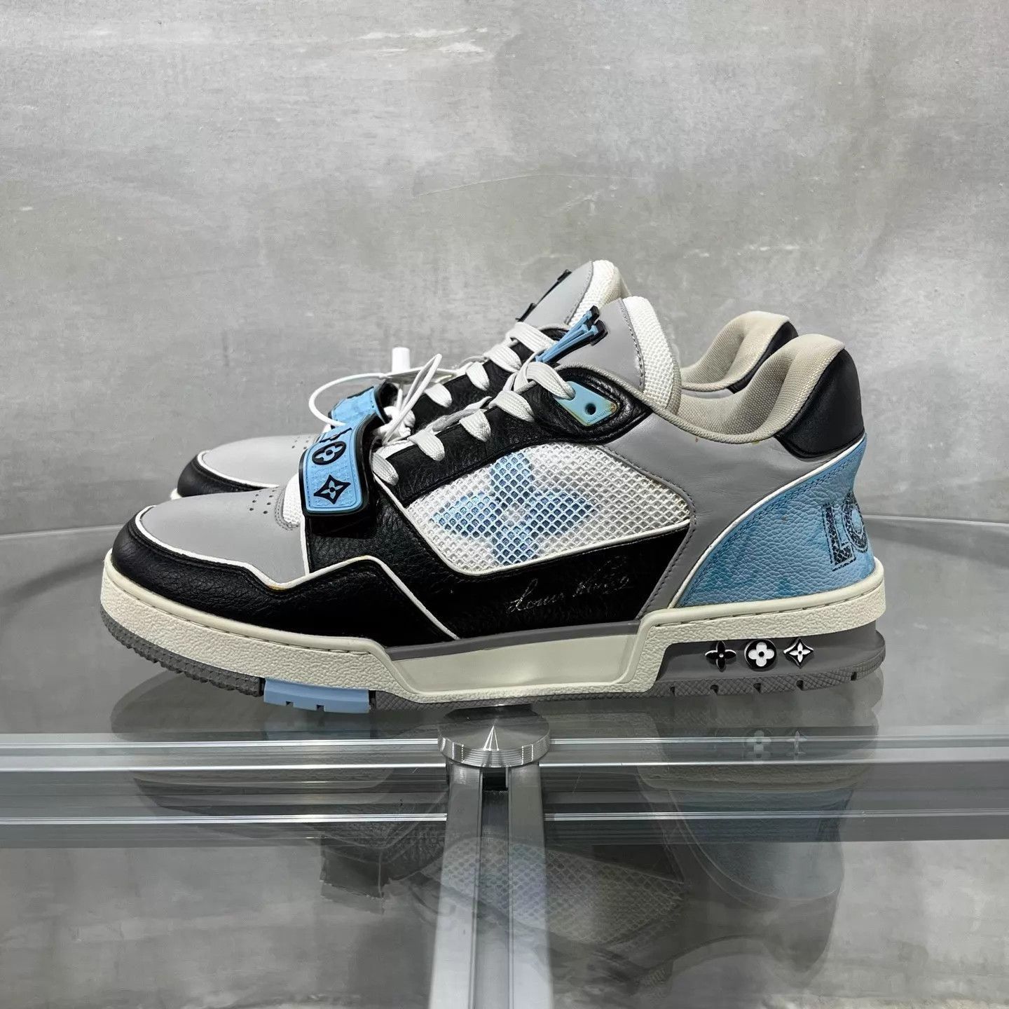 Louis Vuitton Multi Color High Top Sneakers Size 9 Size US 9 / EU 42 - 3 Thumbnail