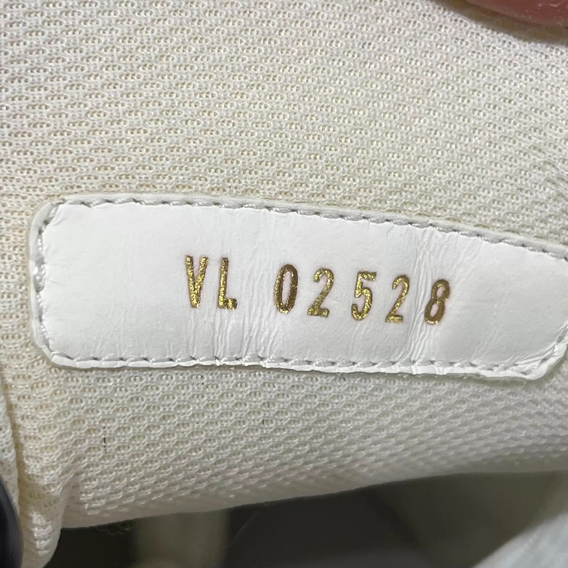 Louis Vuitton Blue High-Top Sneakers Size 9 Size US 9 / EU 42 - 8 Thumbnail