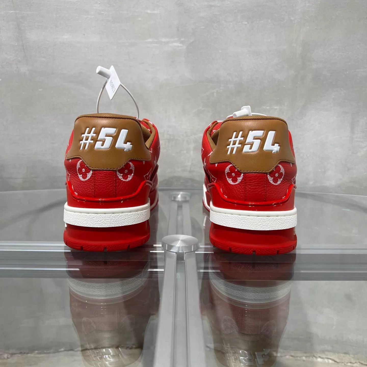 Louis Vuitton Red Low-Top Sneakers with Pattern, Size 10 Size US 10 / EU 43 - 6 Thumbnail