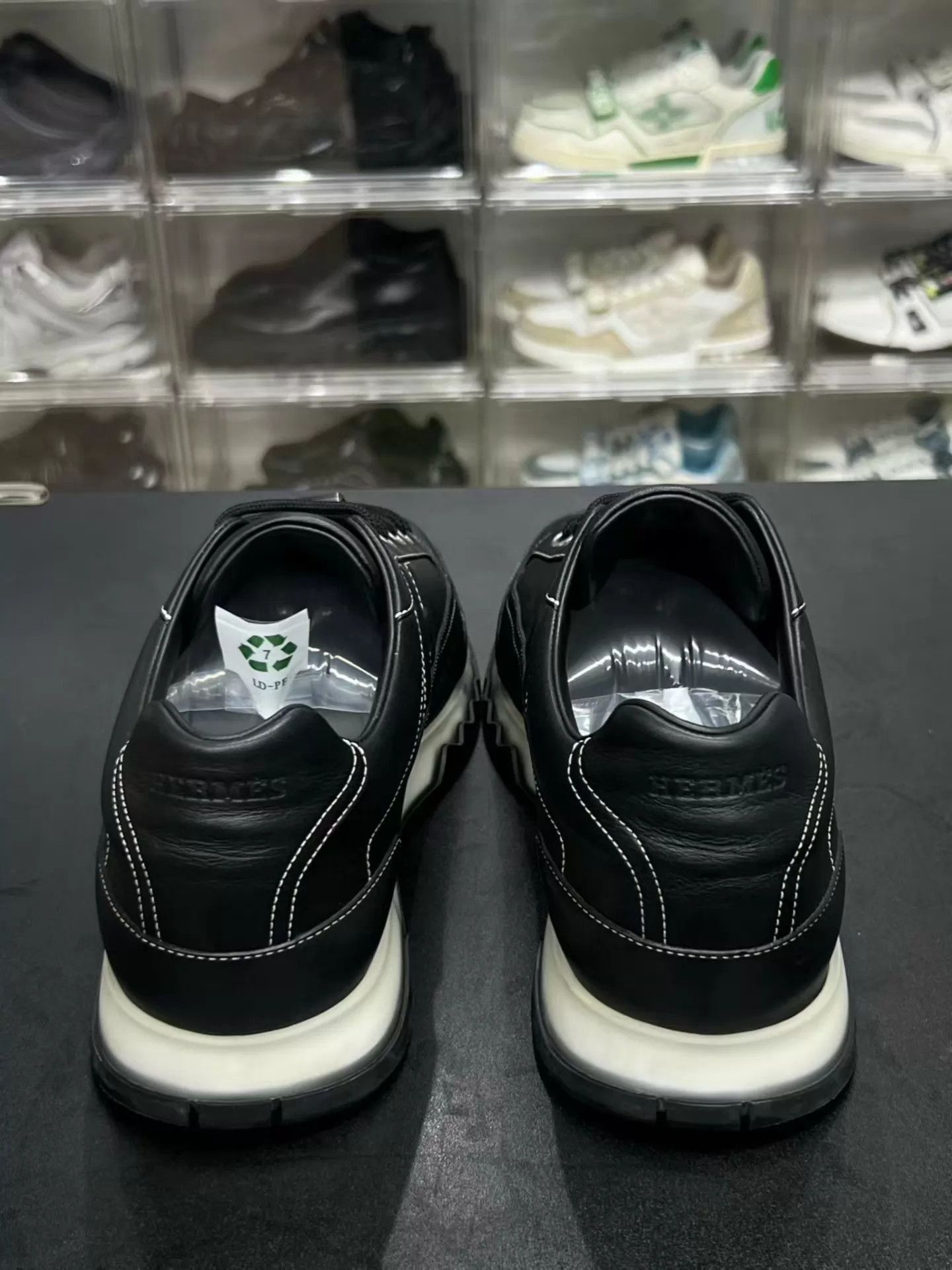 Hermes Black Low-Top Leather Sneakers Size 7 Size US 7 / EU 40 - 6 Thumbnail