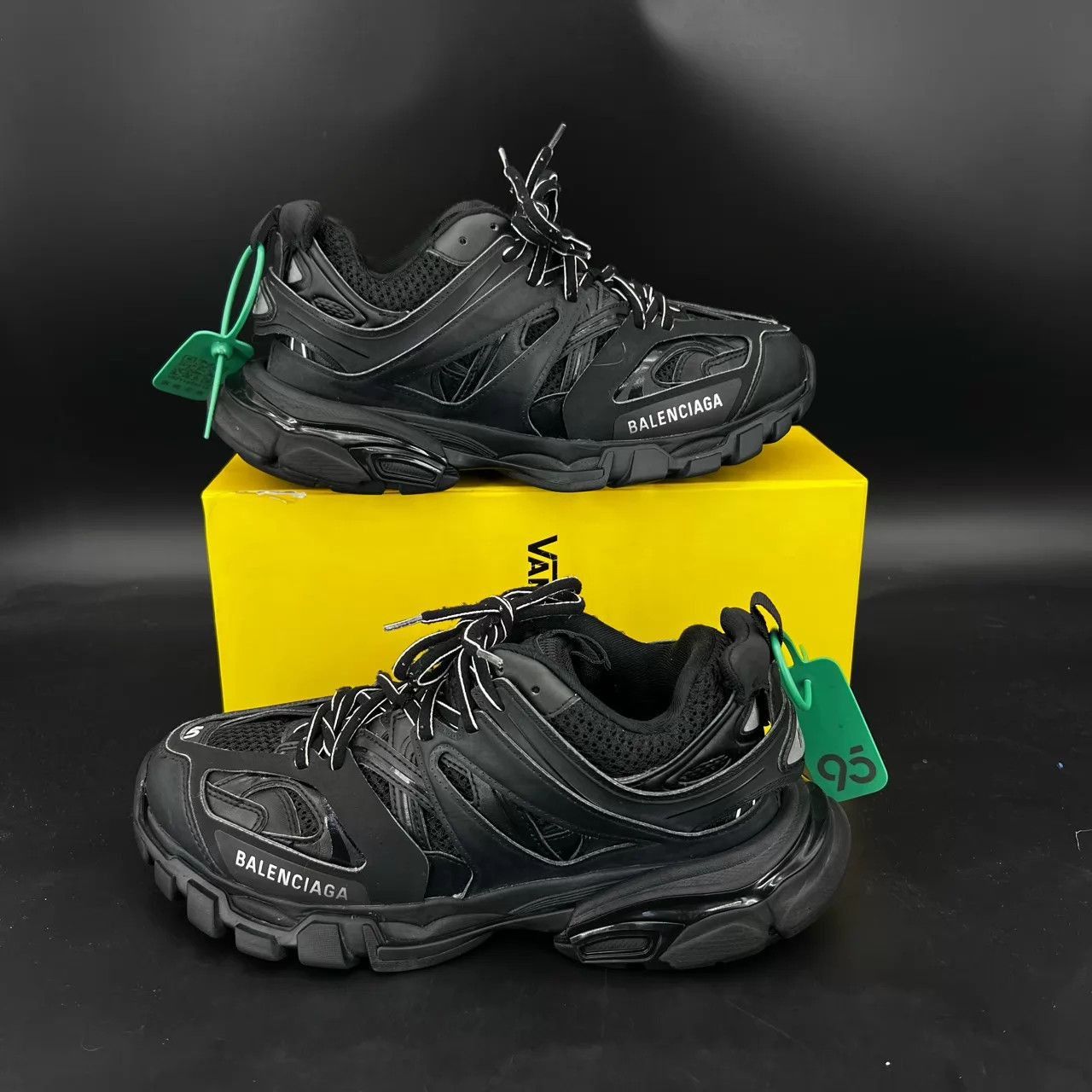 Balenciaga Black Athletic Sneakers Size 7 Size US 7 / EU 40 - 3 Thumbnail