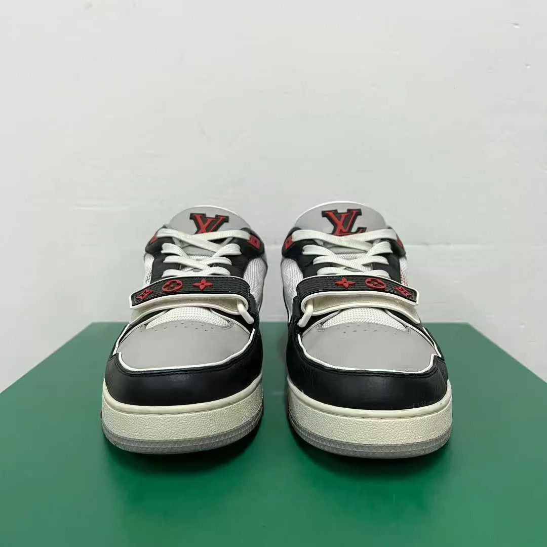 Louis Vuitton Multi Color Lowtop Sneakers Size 10 Size US 10 / EU 43 - 2 Thumbnail