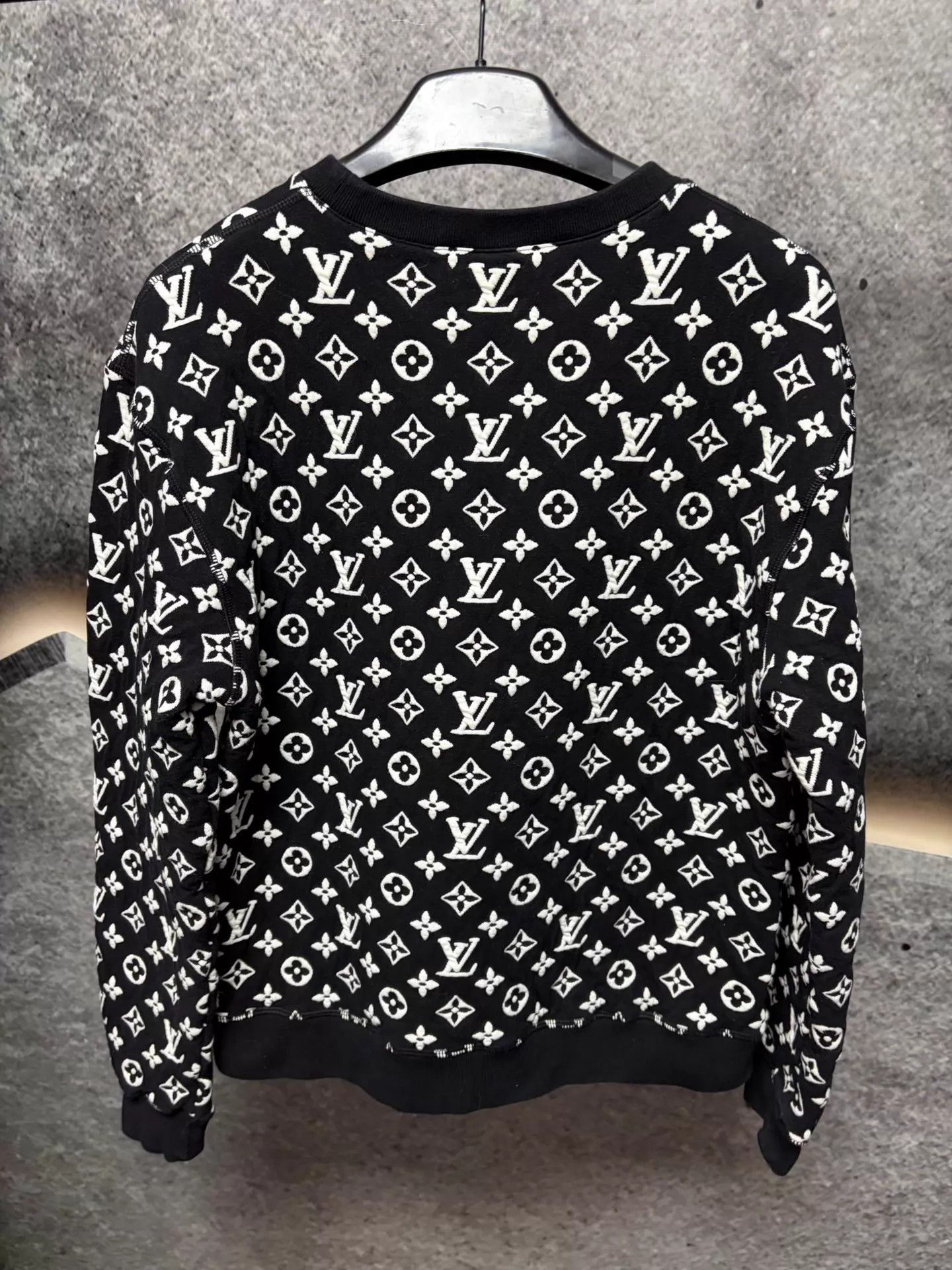 Louis Vuitton Multi Pattern Long Sleeve Sweatshirt Size US S / EU 44-46 / 1 - 2 Thumbnail