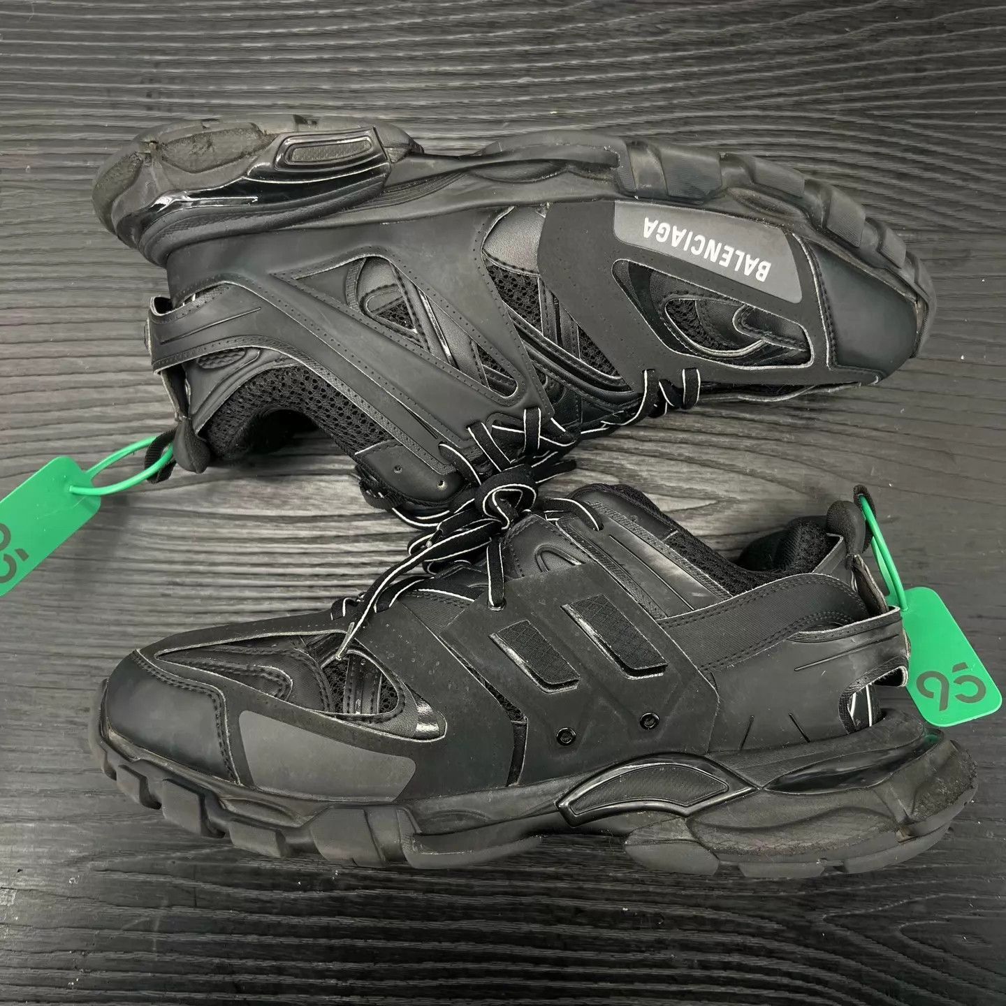 Balenciaga Black Chunky Sneakers with Thick Sole Size 11 Size US 11 / EU 44 - 2 Thumbnail