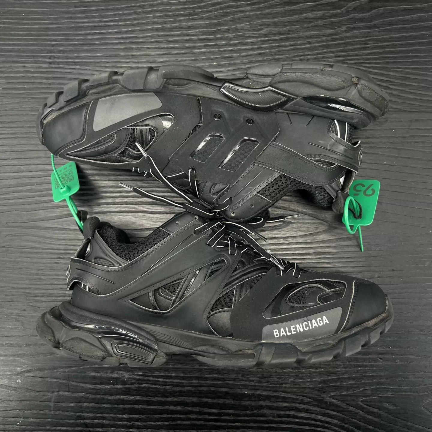 Balenciaga Black Chunky Sneakers with Thick Sole Size 11 Size US 11 / EU 44 - 3 Thumbnail