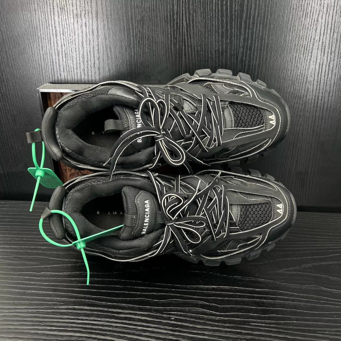 Balenciaga Black Chunky Sneakers with Thick Sole Size 11 Size US 11 / EU 44 - 6 Thumbnail