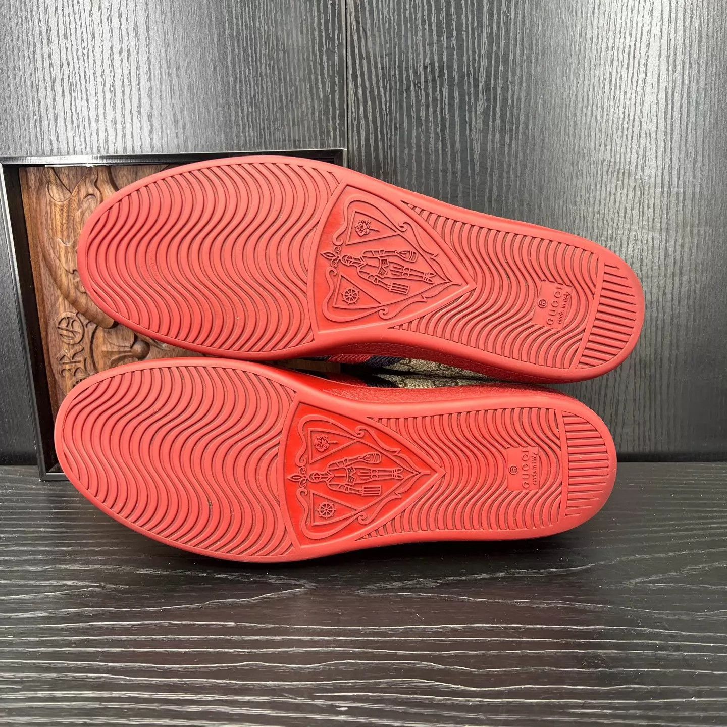 Gucci Multi-Color Low-Top Sneakers Size 11 Size US 11 / EU 44 - 5 Thumbnail
