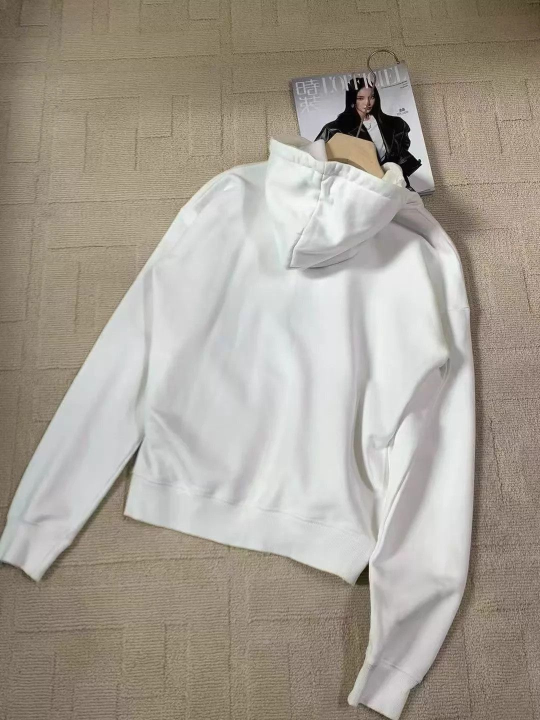 Dior White Graphic Print Hoodie with Drawstring (XS) Size US XS / EU 42 / 0 - 3 Thumbnail