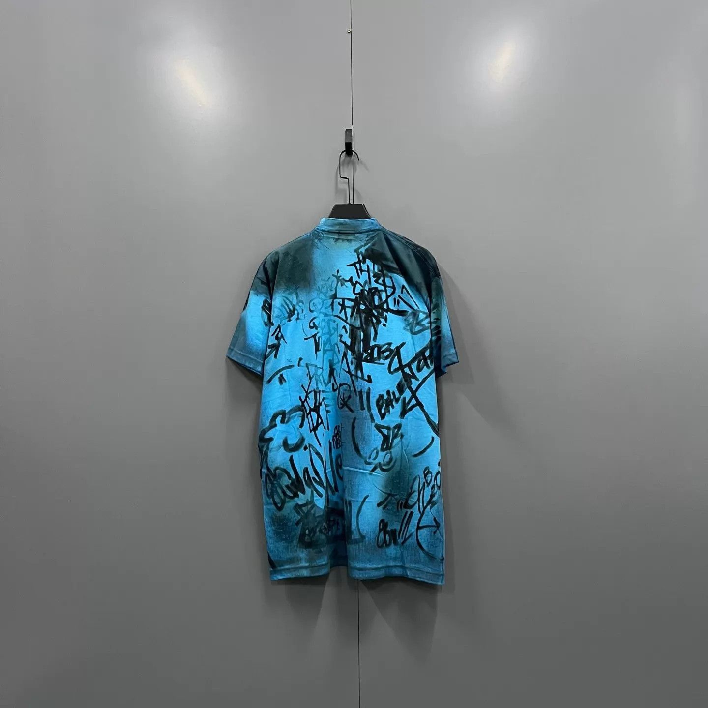 Balenciaga Blue Graffiti Print Short Sleeve Shirt Size US S / EU 44-46 / 1 - 4 Thumbnail