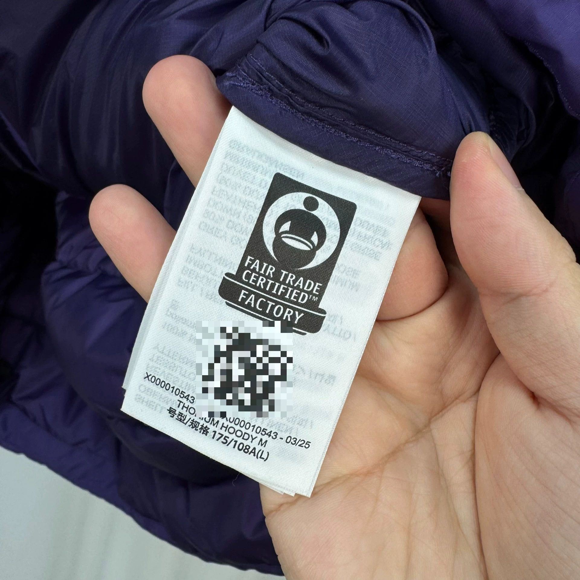 Arc'teryx Purple Hooded Puffer Jacket Size L Size US L / EU 52-54 / 3 - 7 Thumbnail