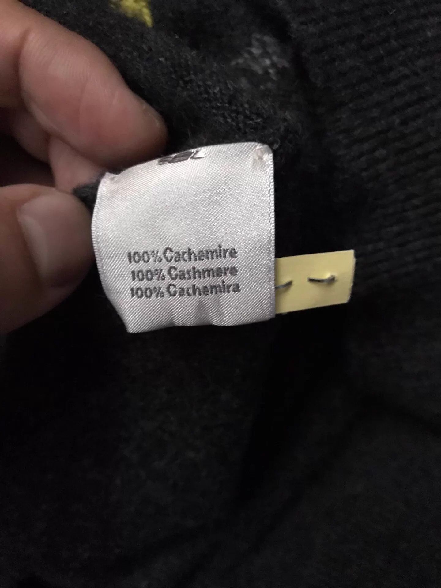 Hermes Black XL Sweater with Yellow Stitch Pattern Size US XL / EU 56 / 4 - 6 Thumbnail