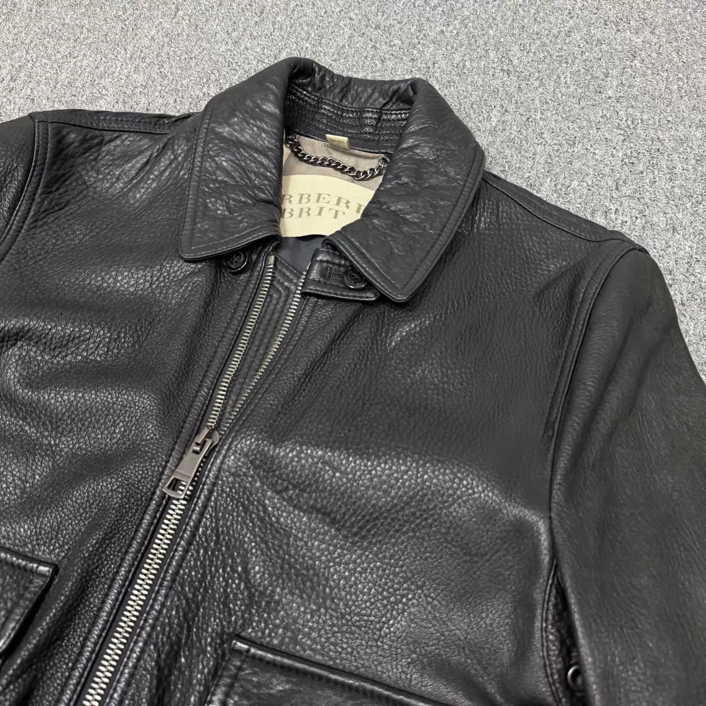 Burberry Black Leather Jacket with Zip Front and Pockets Size US S / EU 44-46 / 1 - 3 Thumbnail