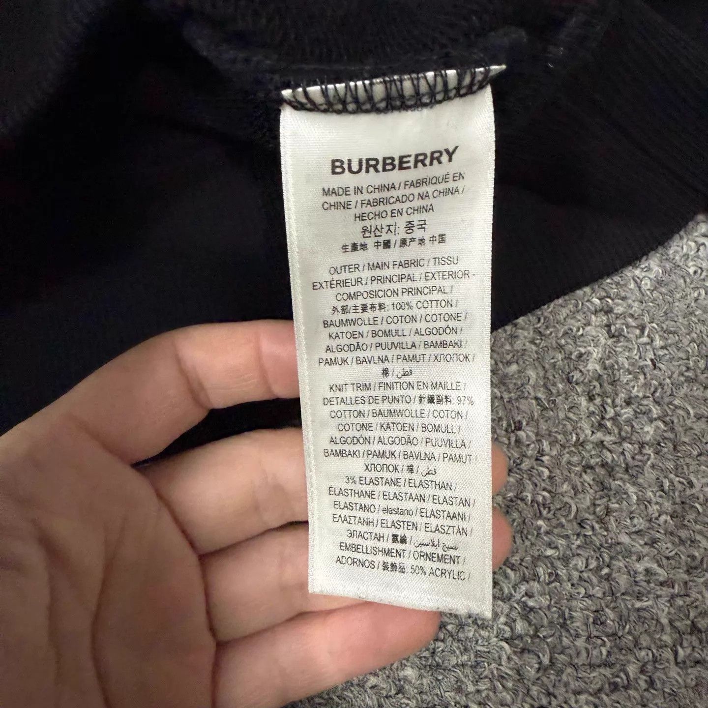 Burberry Black Crew Neck Sweatshirt with Embroidered Design Size US M / EU 48-50 / 2 - 4 Thumbnail