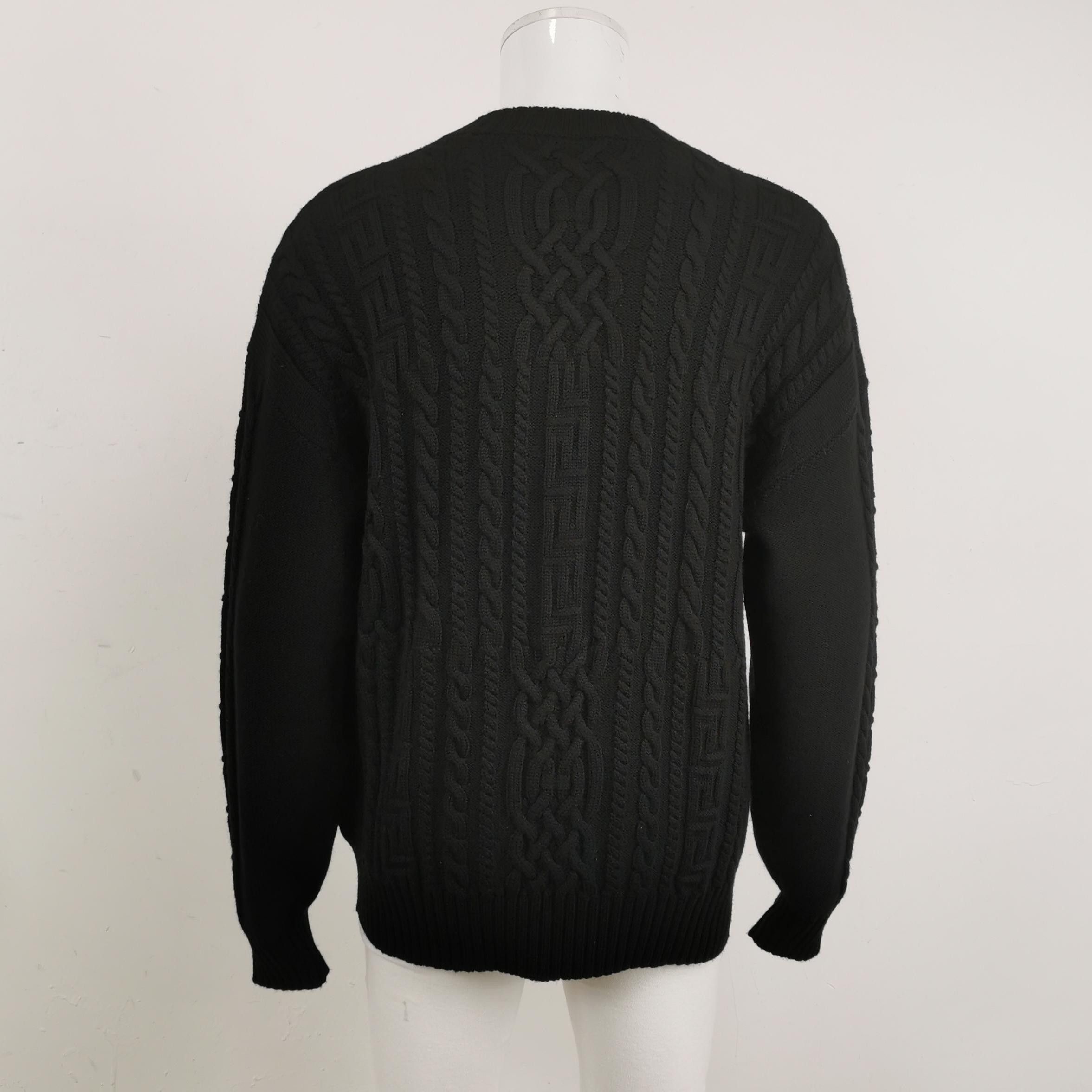 Versace Versace Black Medusa Crewneck Sweater L Size US L / EU 52-54 / 3 - 3 Thumbnail