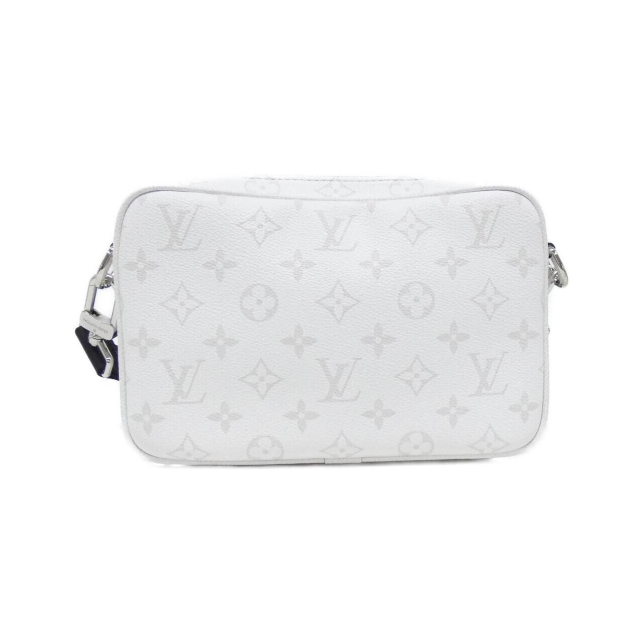 Louis Vuitton Louis Vuitton Louis Vuitton Taiga Lama Alpha Messenger Coated Canvas Calf Shoulder Bag Textile Shoulder Bag M31069 DUTY FREE for USA Size ONE SIZE - 2 Thumbnail