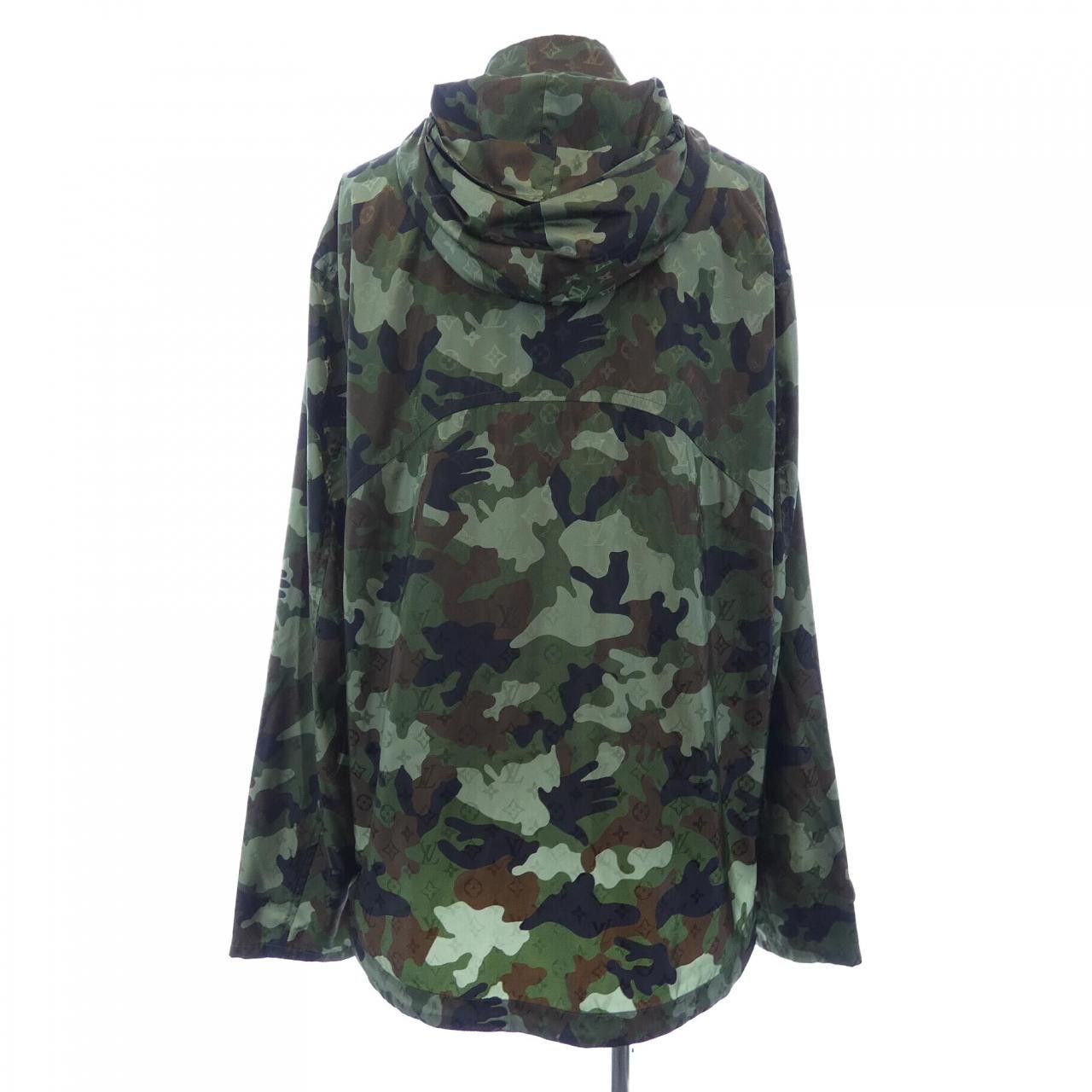 Louis Vuitton Louis Vuitton Louis Vuitton Camouflage Windbreaker Jacket Textile Outerwear HJB08WXCO DUTY FREE for USA Size ONE SIZE - 2 Thumbnail