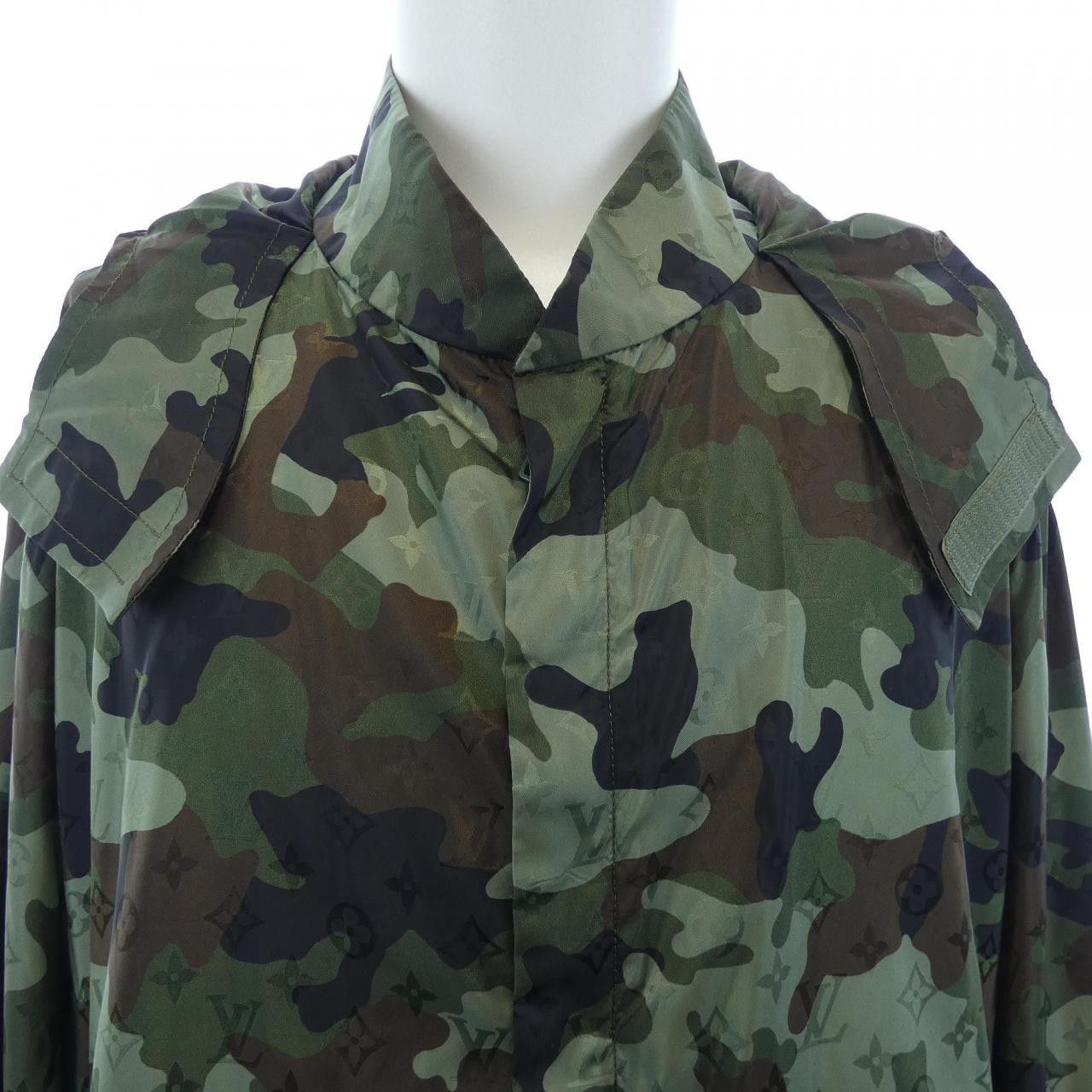 Louis Vuitton Louis Vuitton Louis Vuitton Camouflage Windbreaker Jacket Textile Outerwear HJB08WXCO DUTY FREE for USA Size ONE SIZE - 5 Thumbnail