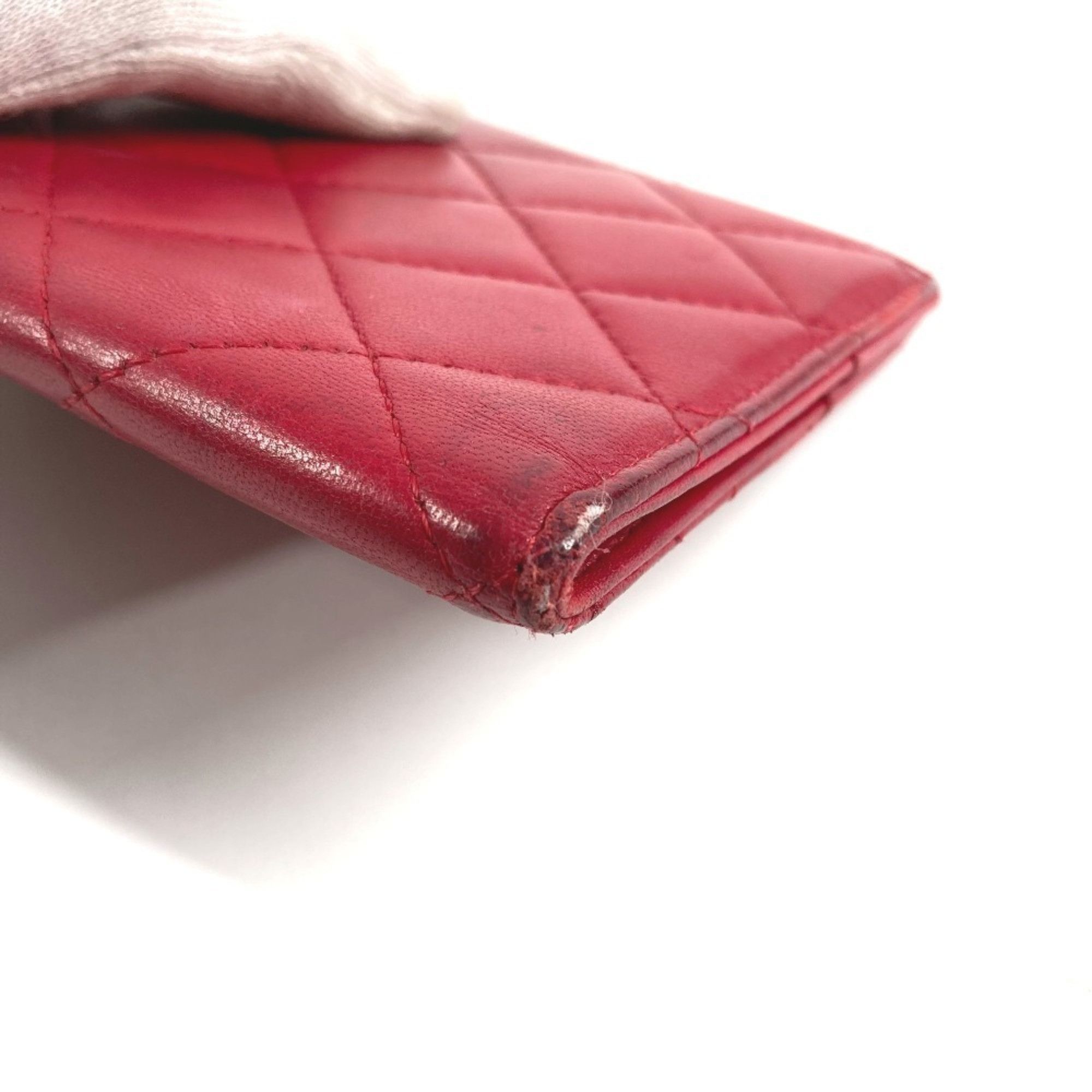 Chanel CHANEL CC Coco Mark Logo Matelasse Quilted Bifold Passport Case Cover in Lambskin for Men and Women, Red Size ONE SIZE - 8 Thumbnail