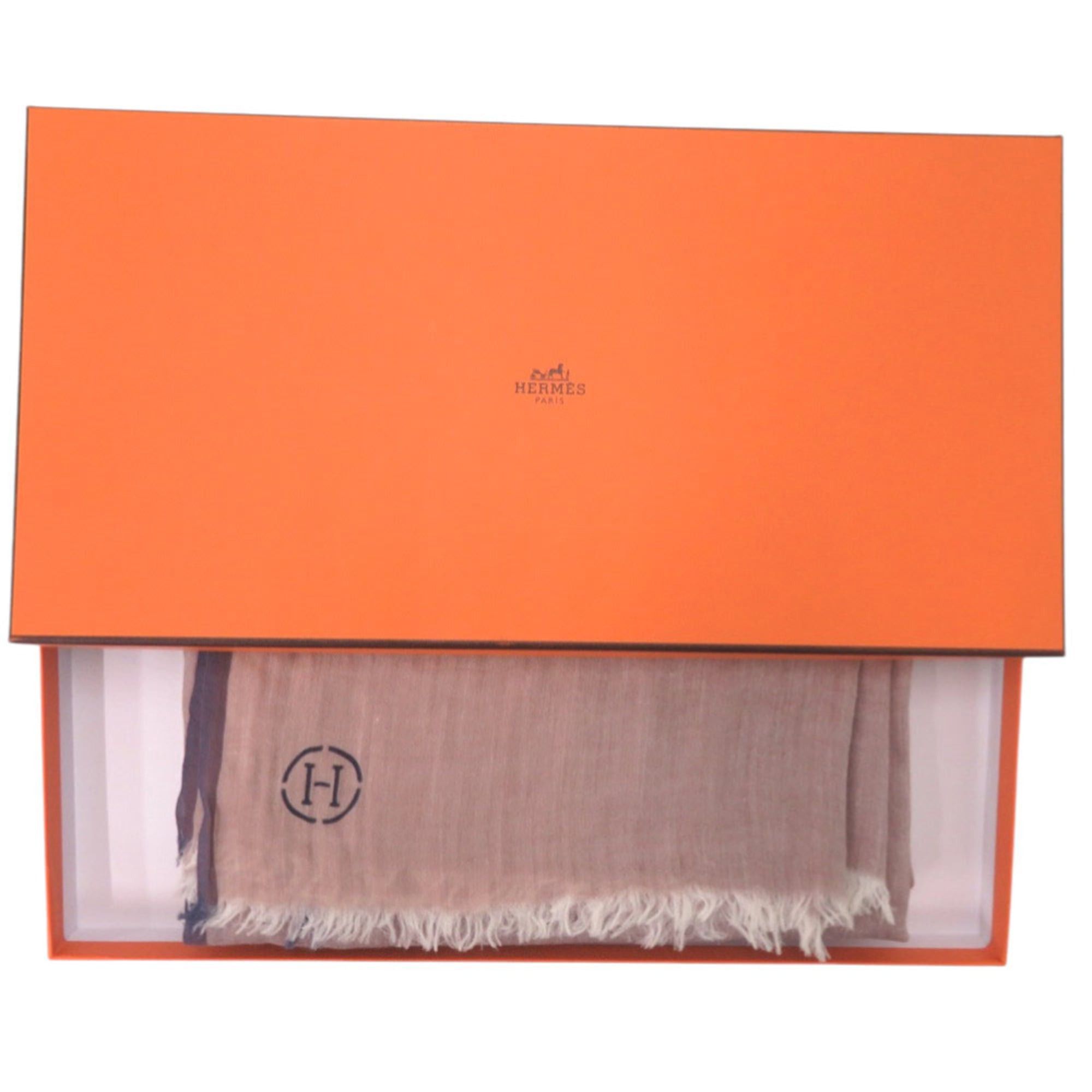 Hermes Excellent condition Hermès Naoshima shawl cotton in pink, marine, and navy. 0794HERMES Size ONE SIZE - 2 Thumbnail