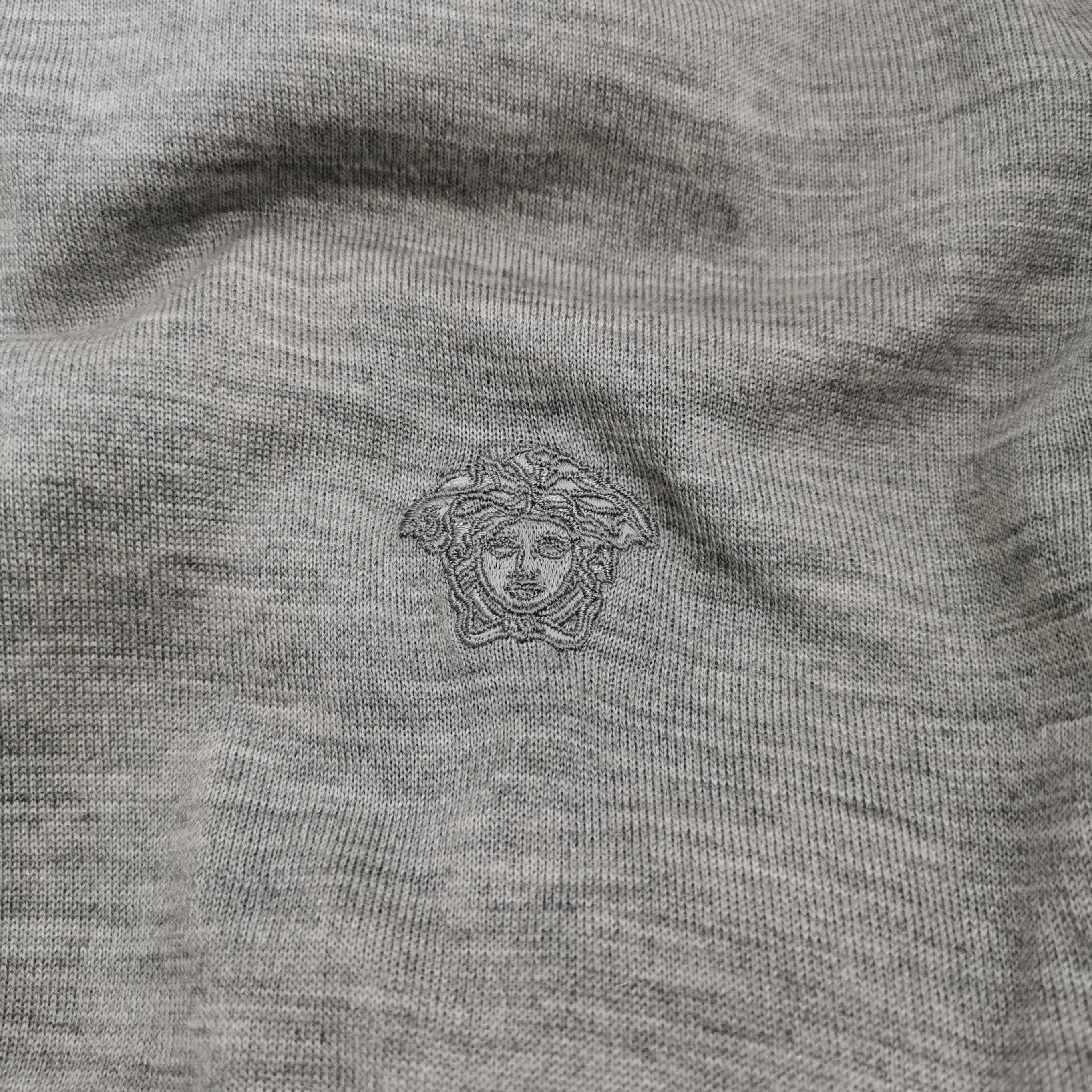 Versace Black Long-Sleeve Button-Up Shirt Size US S / EU 44-46 / 1 - 6 Thumbnail