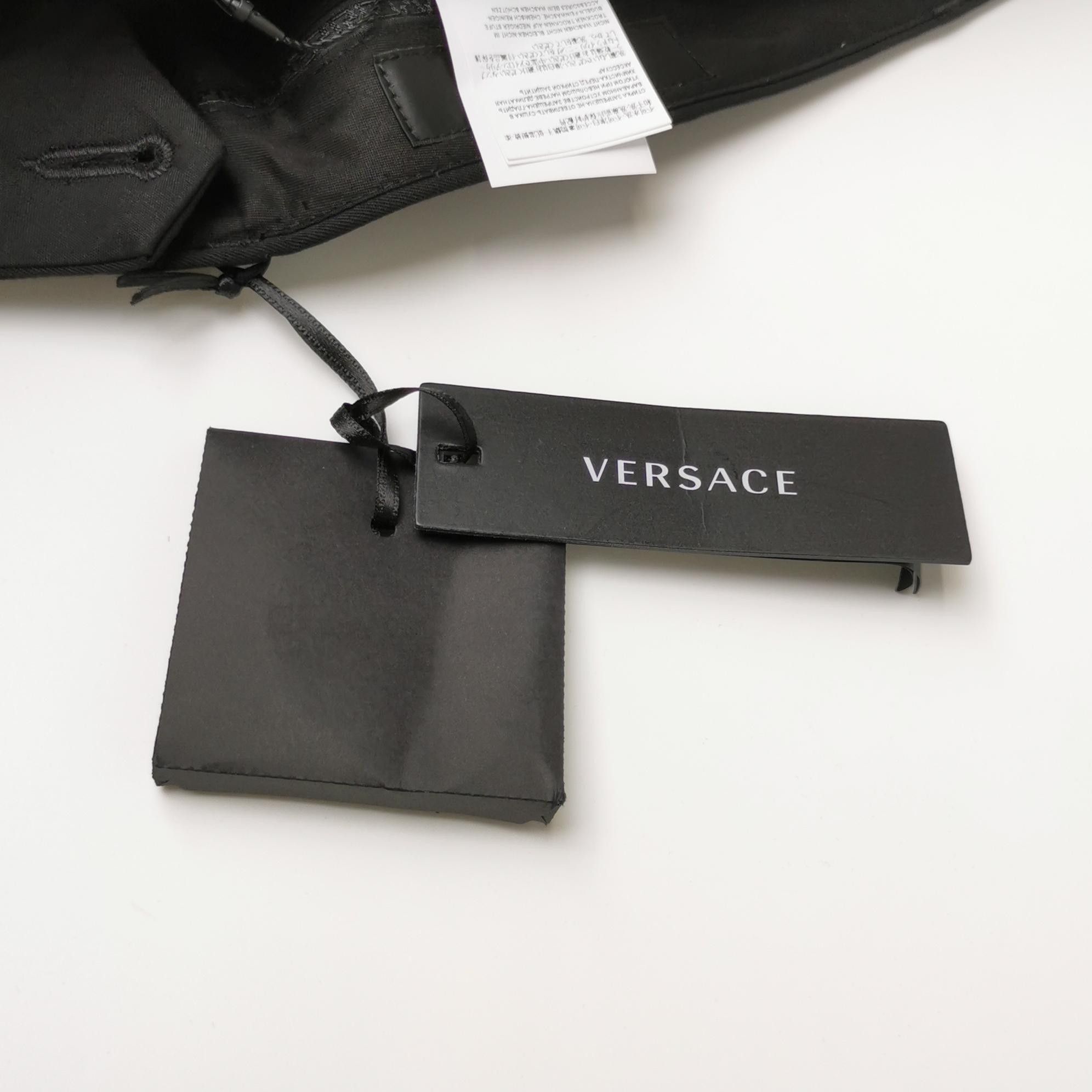 Versace Versace XL Gray Black Patterned Sweater Size US XXL / EU 58 / 5 - 6 Thumbnail