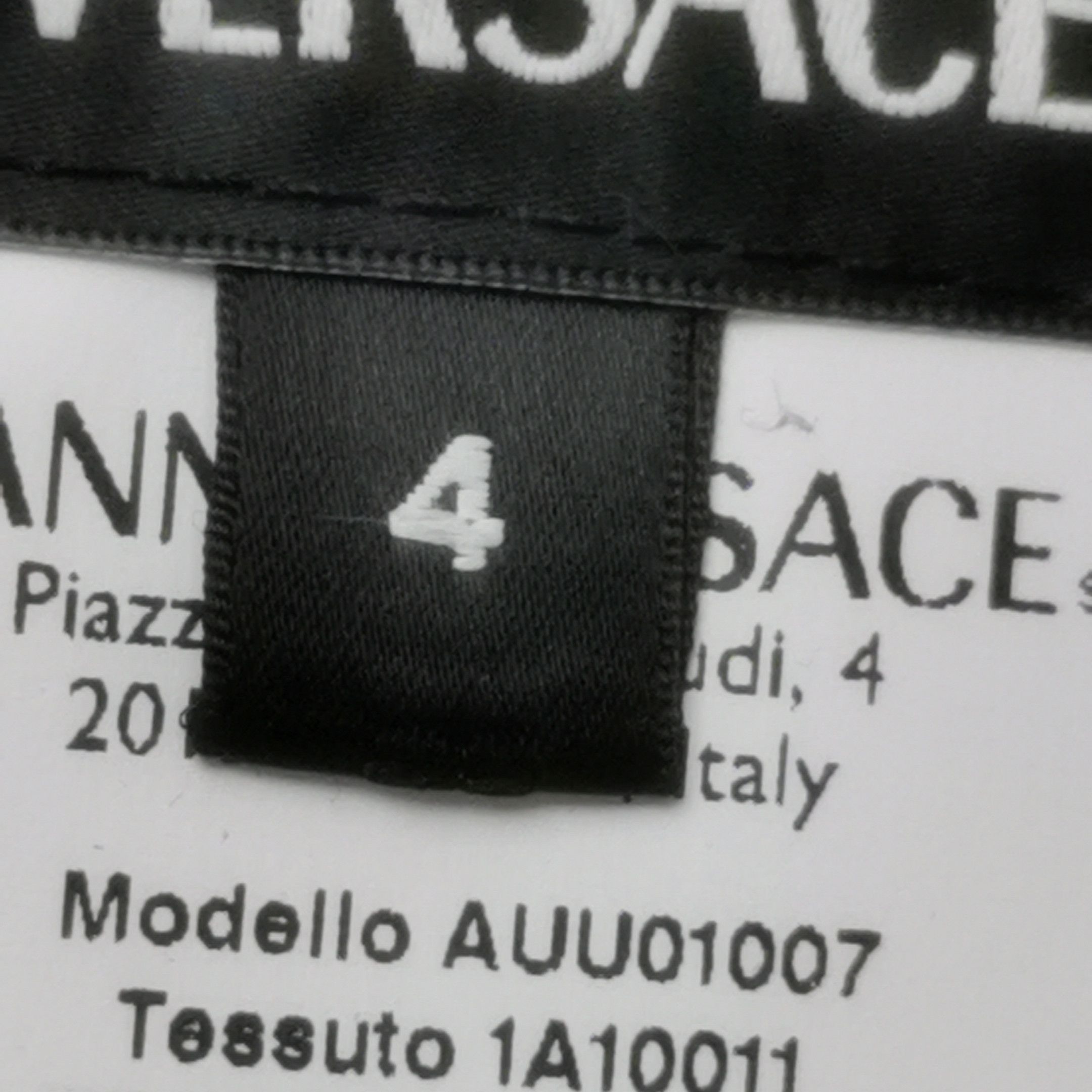 Versace Versace Cotton Solid Logo Crew Neck Long-Sleeve T-Shirt Size US M / EU 48-50 / 2 - 12 Thumbnail