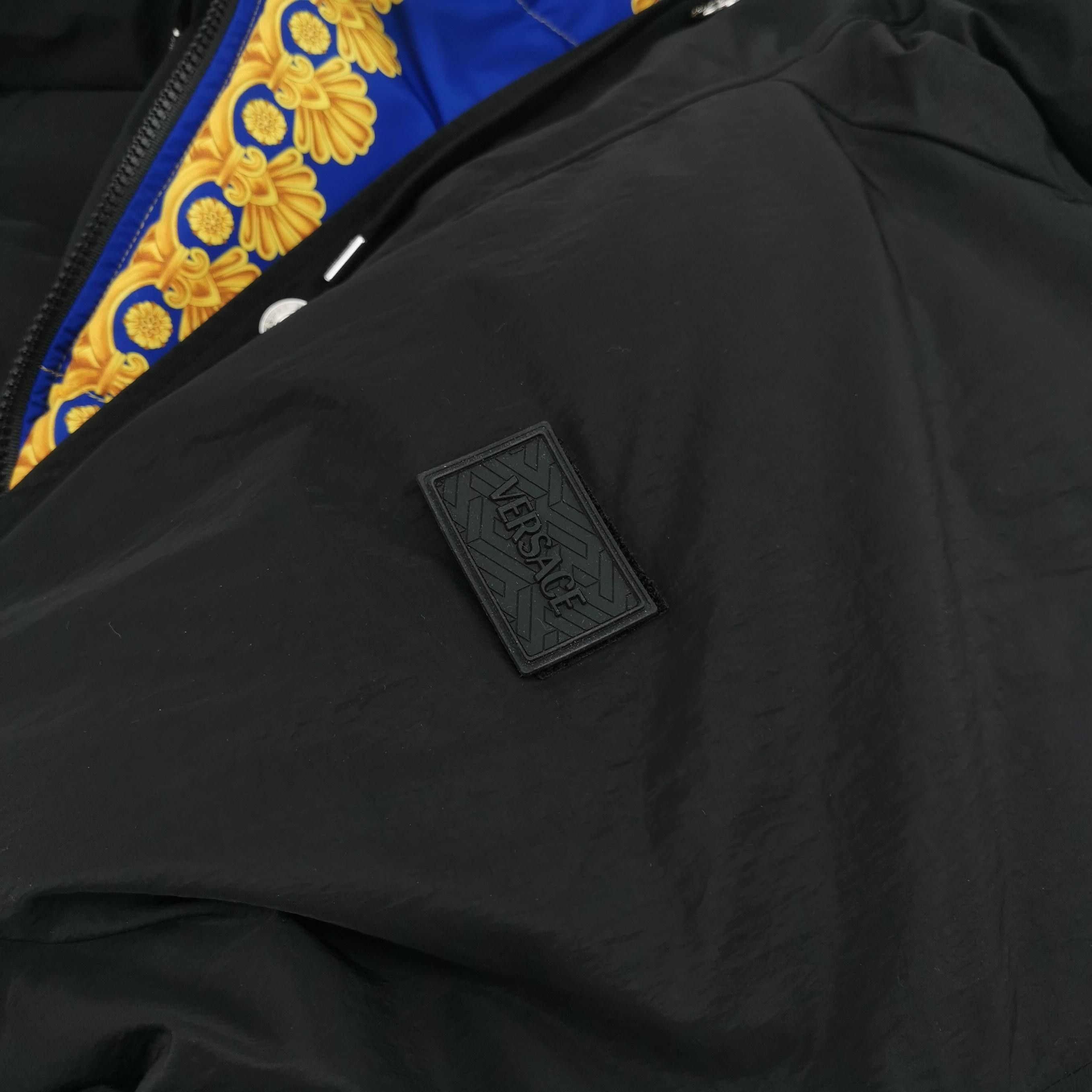 Versace Versace Blue Gold Baroque Puffer Coat L Size US XXL / EU 58 / 5 - 9 Thumbnail