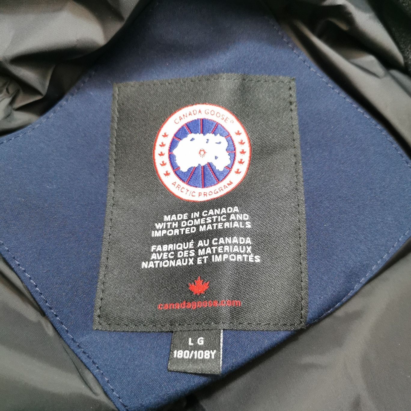 Canada Goose Canada Goose Logo Puffer Vest L Size Size US M / EU 48-50 / 2 - 12 Thumbnail