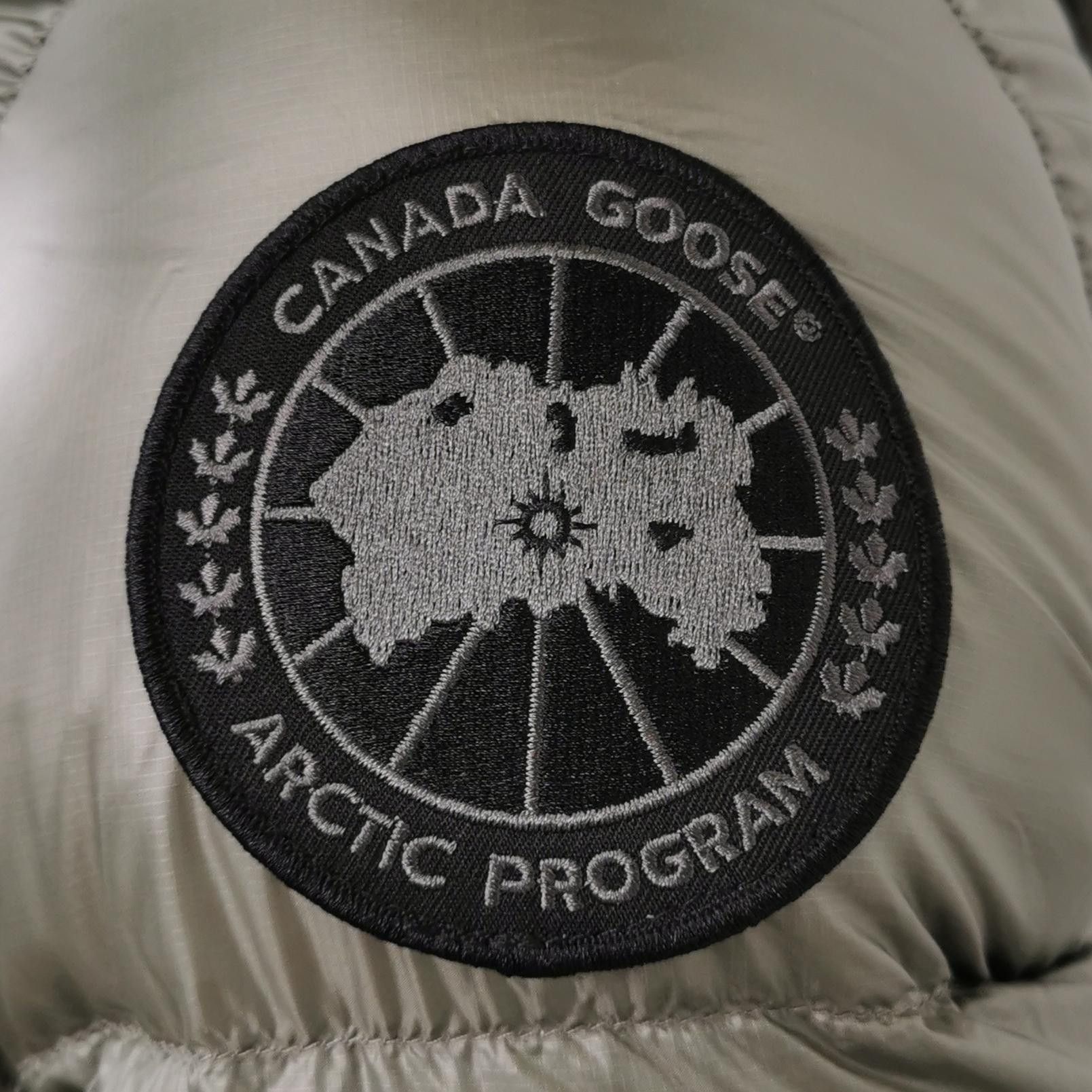 Canada Goose Canada Goose L Size Olive Puffer Jacket Size US XS / EU 42 / 0 - 5 Thumbnail