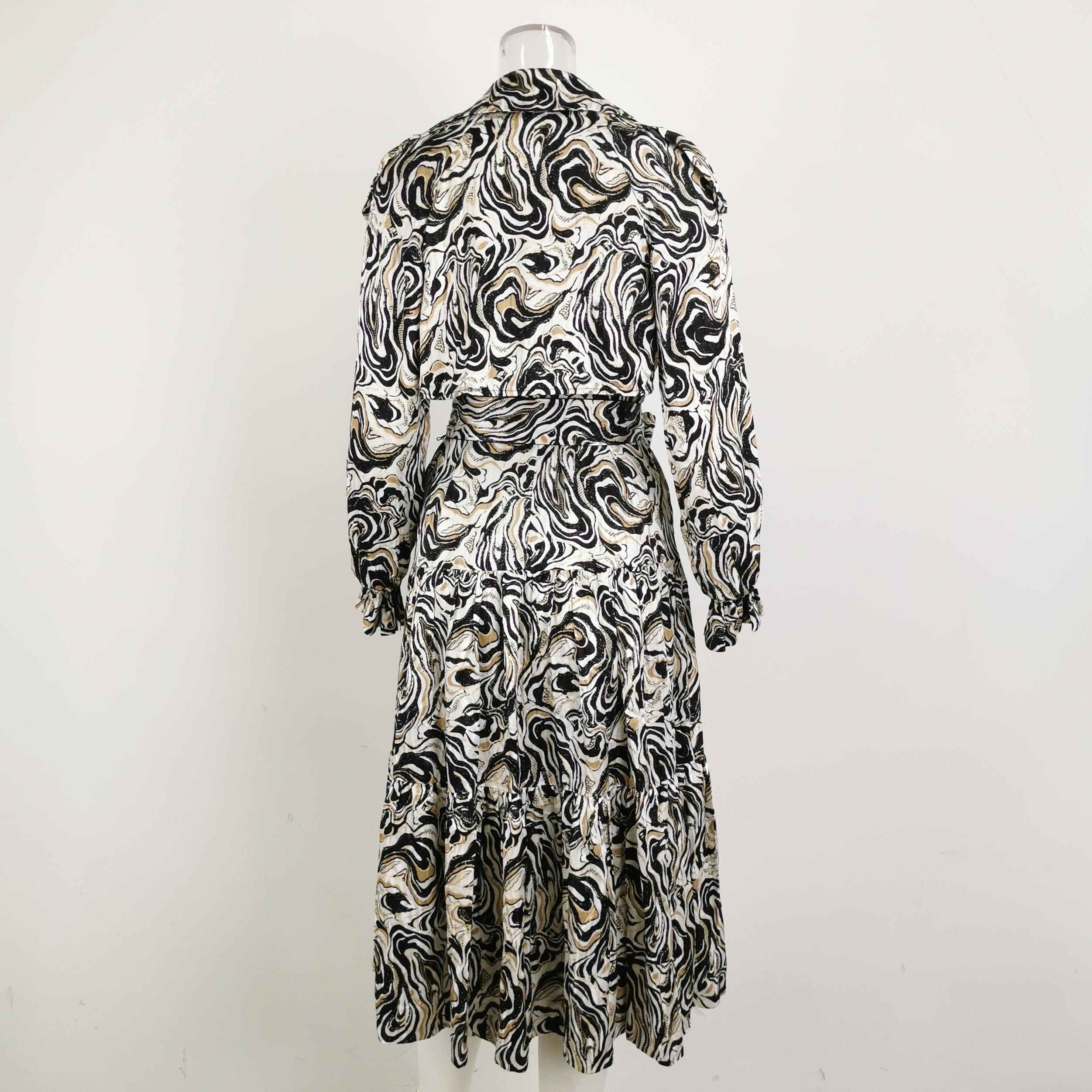 Vintage DVF XS Shirt with Abstract Line Design Size US M / EU 48-50 / 2 - 6 Thumbnail
