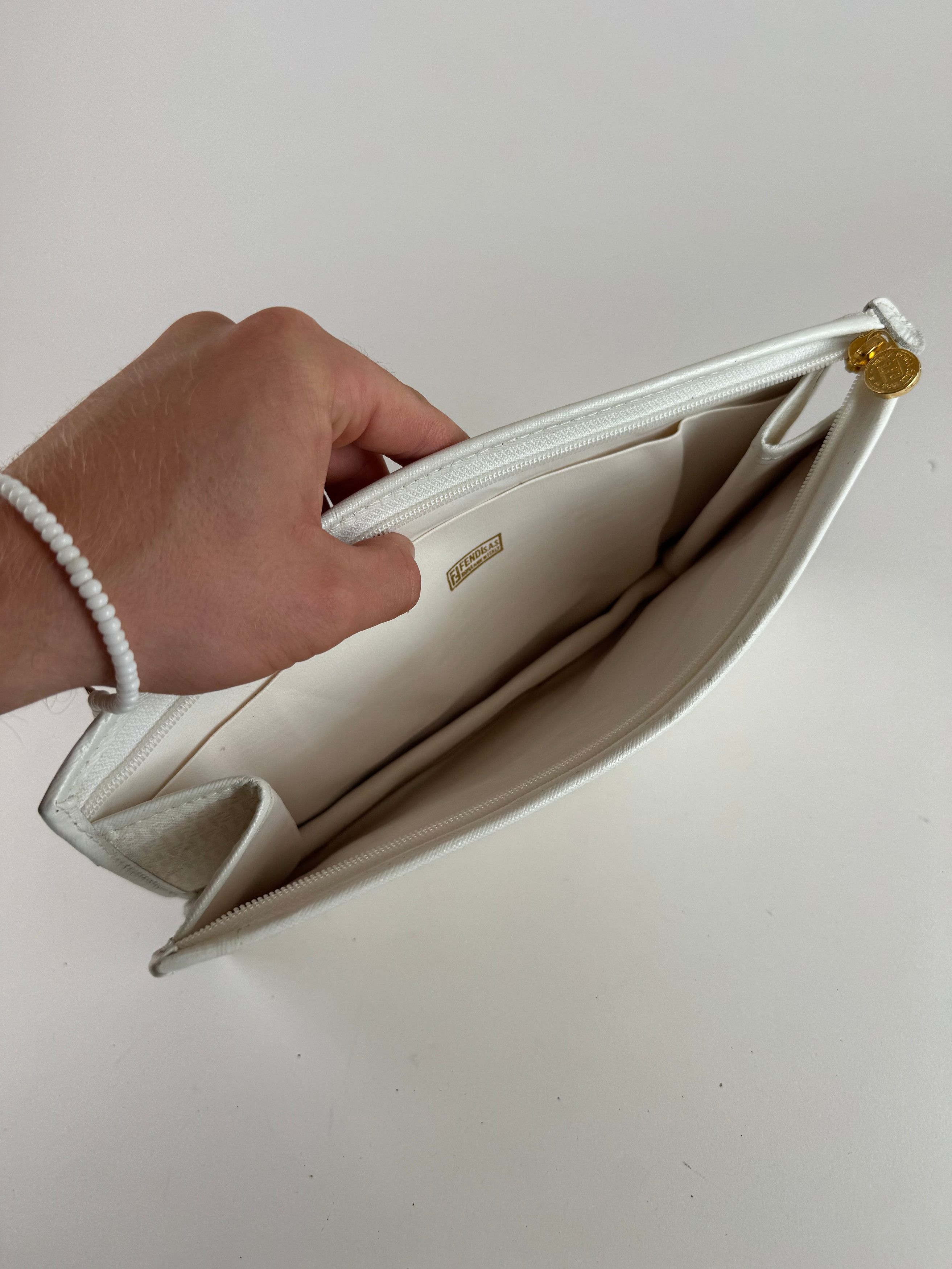 Fendi Vintage Monogram Clutch White Size ONE SIZE - 3 Thumbnail