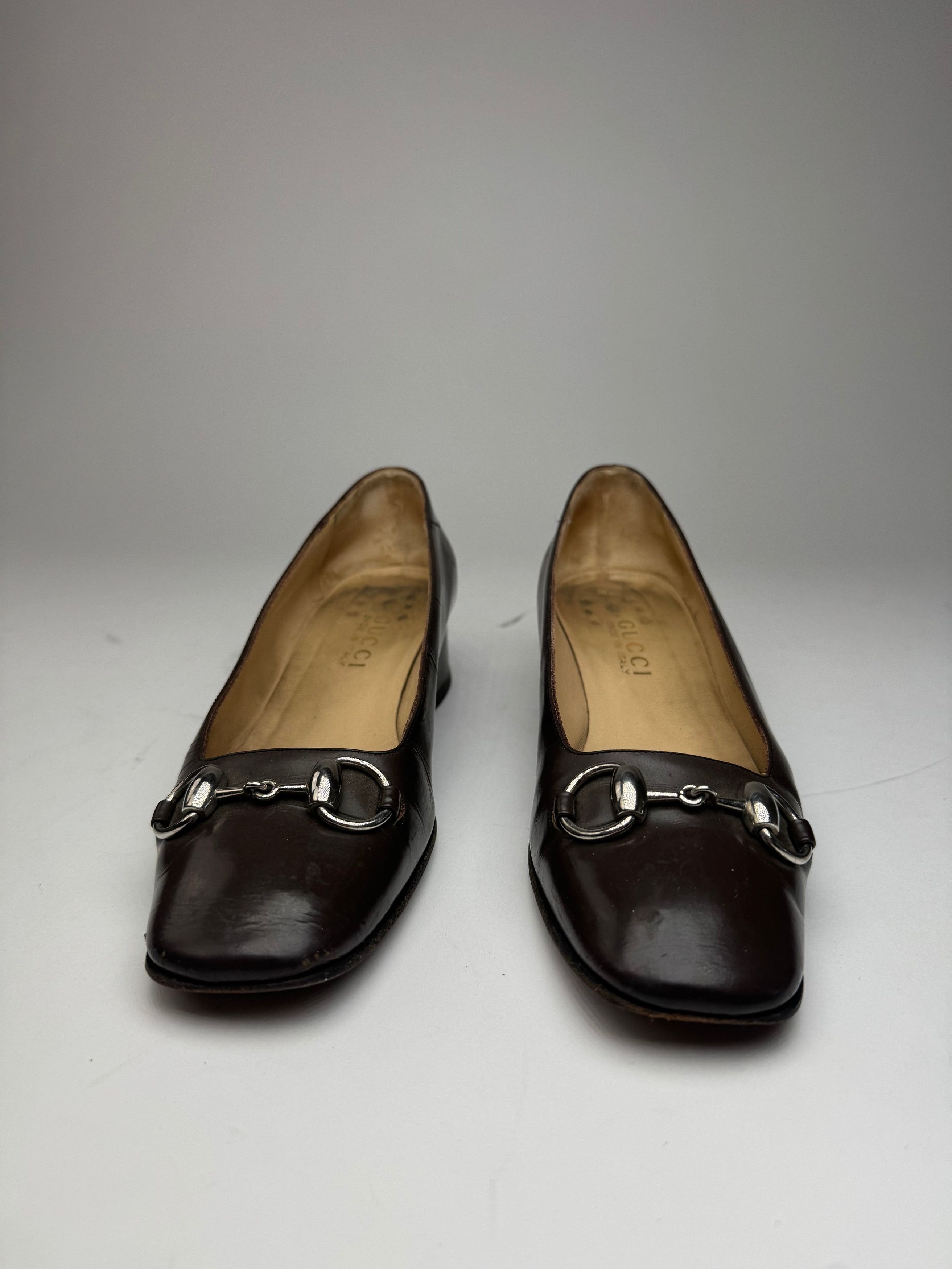Gucci Vintage Horsebit Patent Leather Pumps Brown 37C Size US 6 / IT 36 - 8 Thumbnail