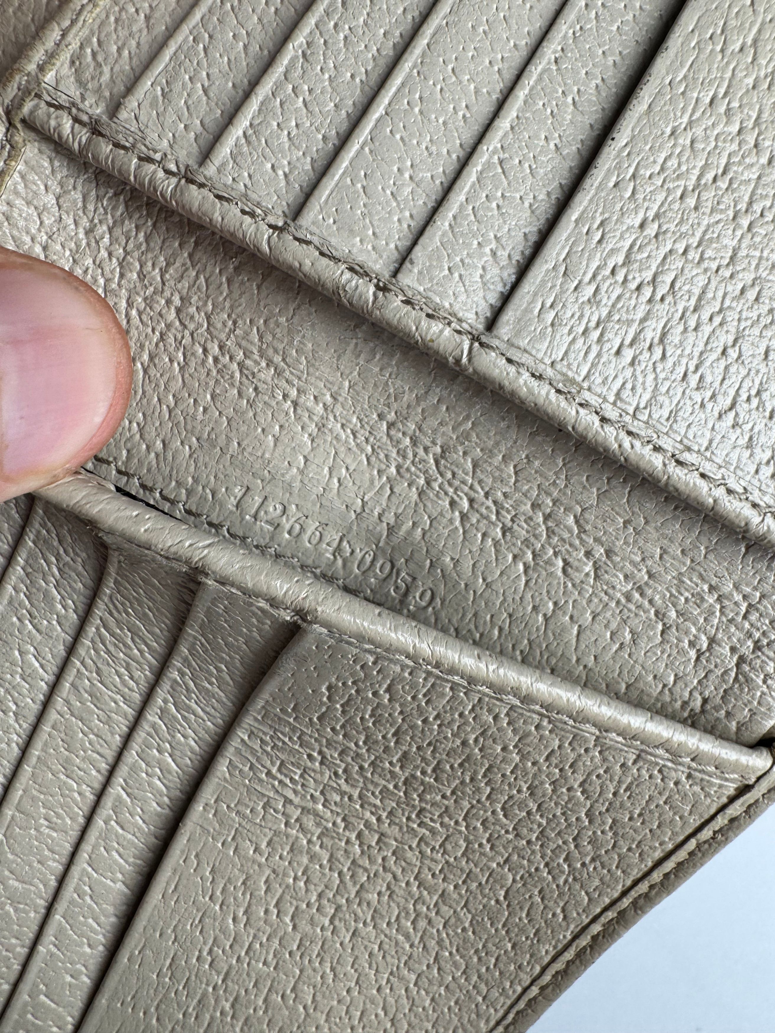 Gucci Vintage Leather Canvas Monogram Wallet Brown white Size ONE SIZE - 9 Thumbnail