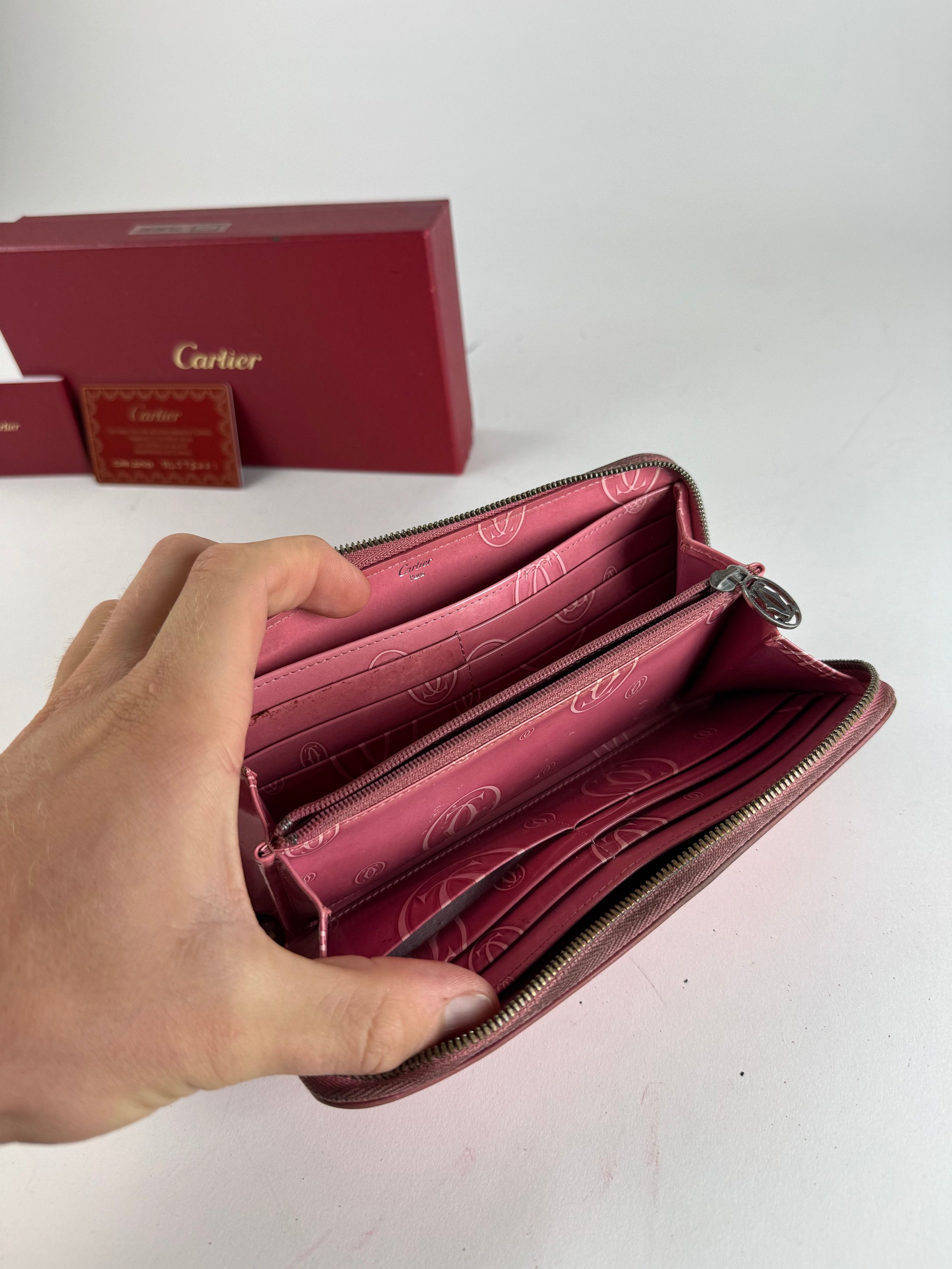 Cartier Vintage Patent Leather Monogram Wallet Pink Size ONE SIZE - 6 Thumbnail