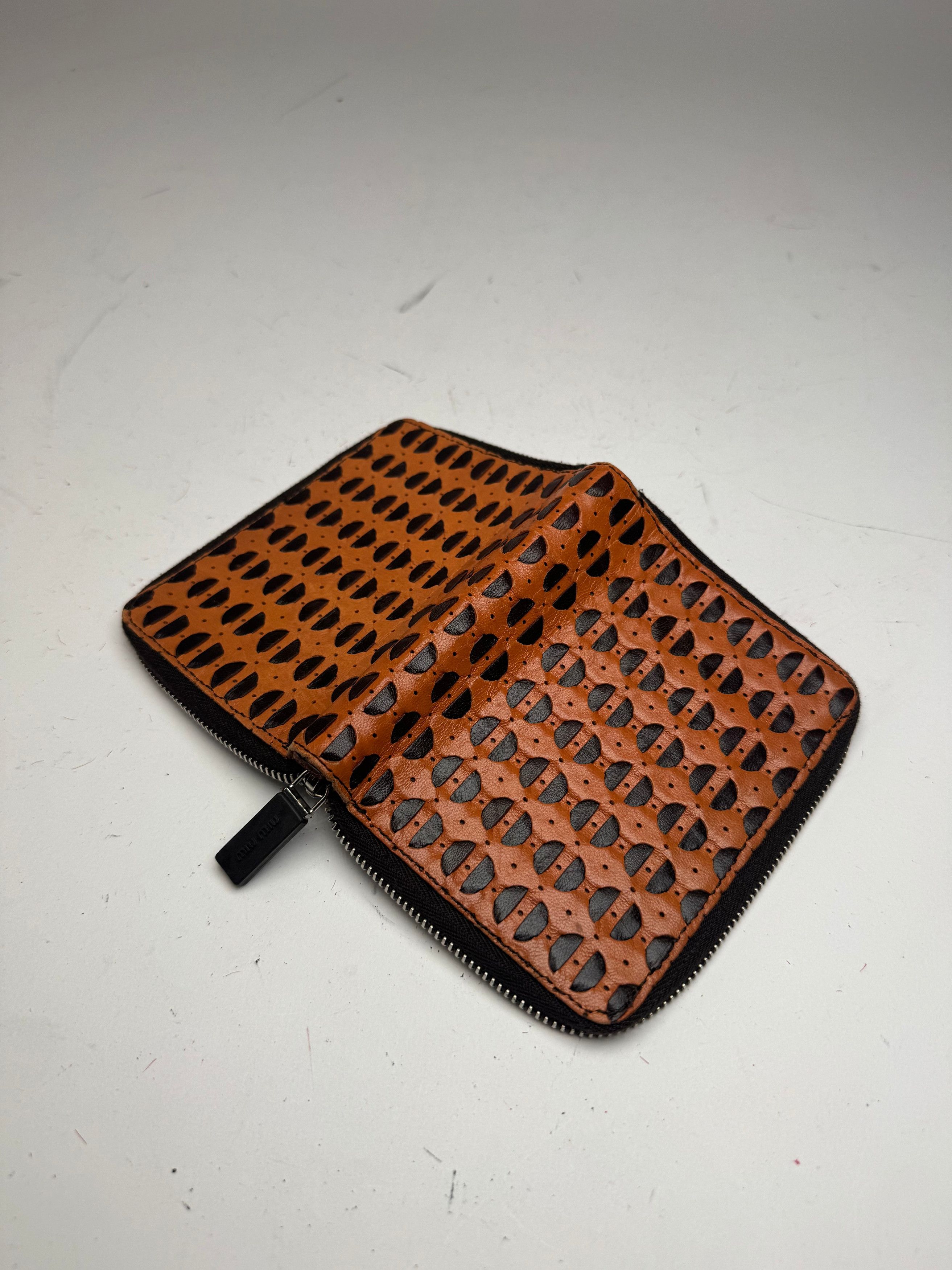 Miu Miu Vintage Zippy Leather Wallet Orange black Size ONE SIZE - 10 Thumbnail