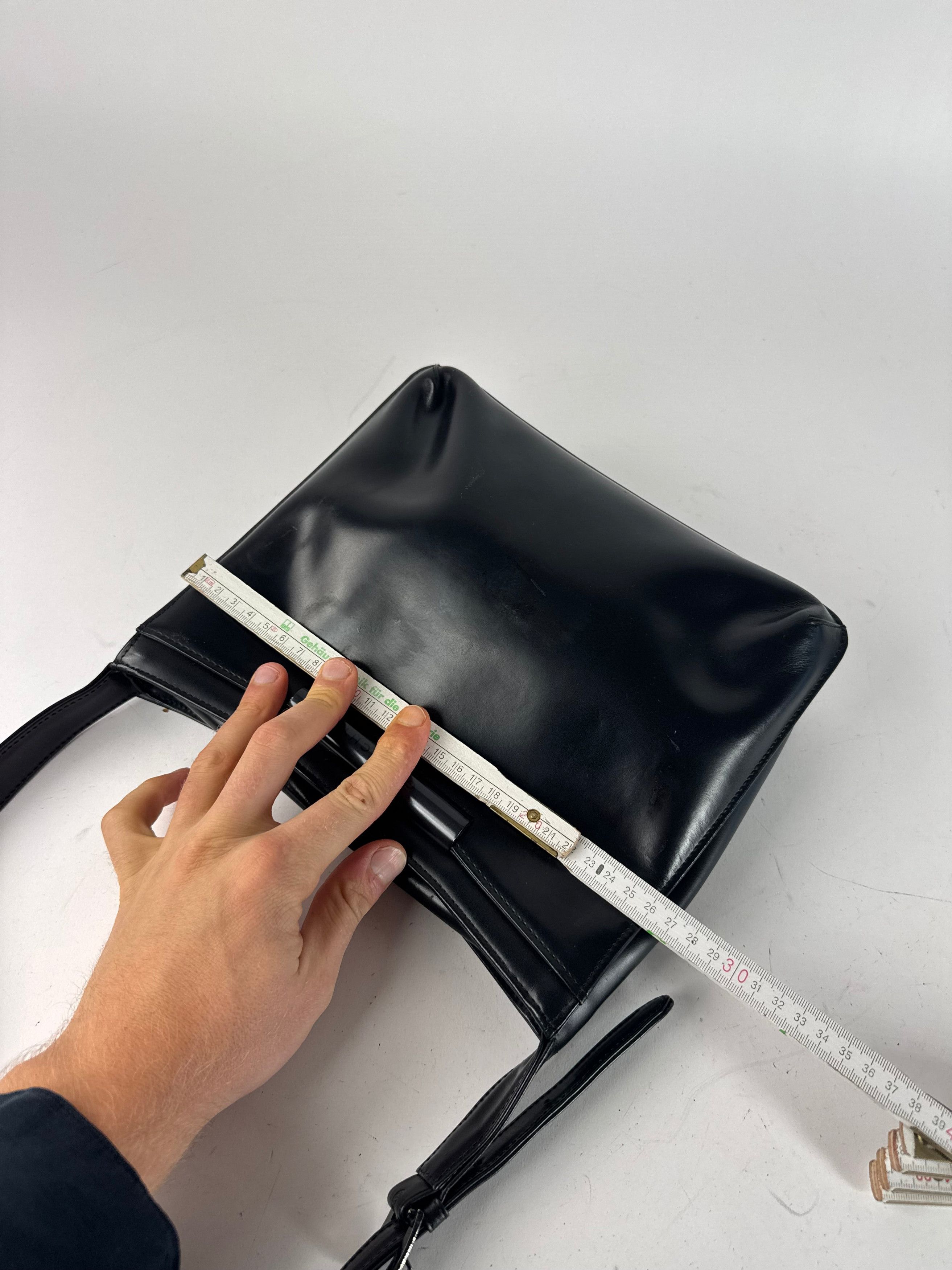 Givenchy Vintage Leather Bag black Size ONE SIZE - 9 Thumbnail